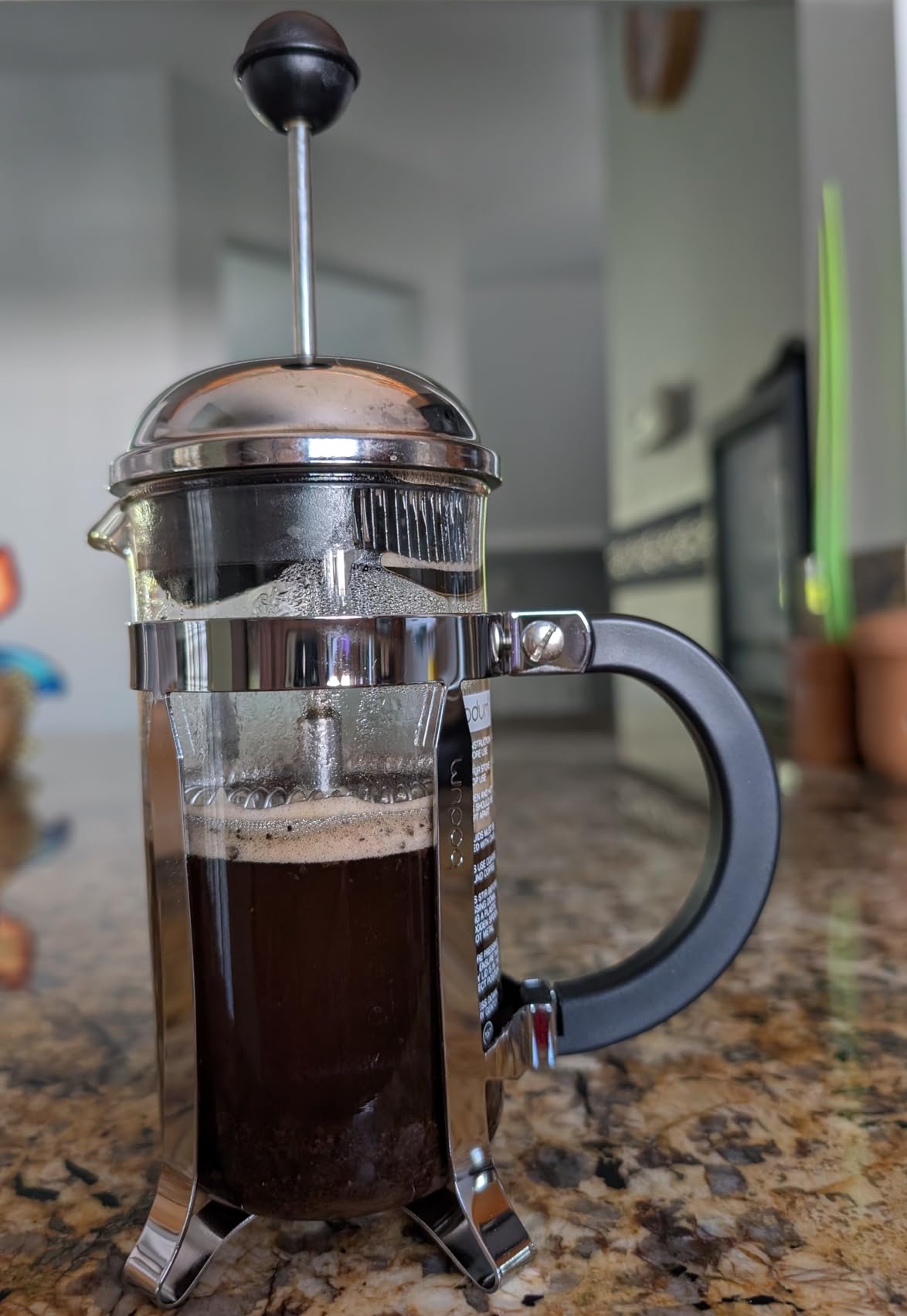 Bodum 34oz Chambord French Press Coffee Maker, High-Heat Borosilicate Glass, Polished Stainless Steel – Made in Portugal customer photo 1