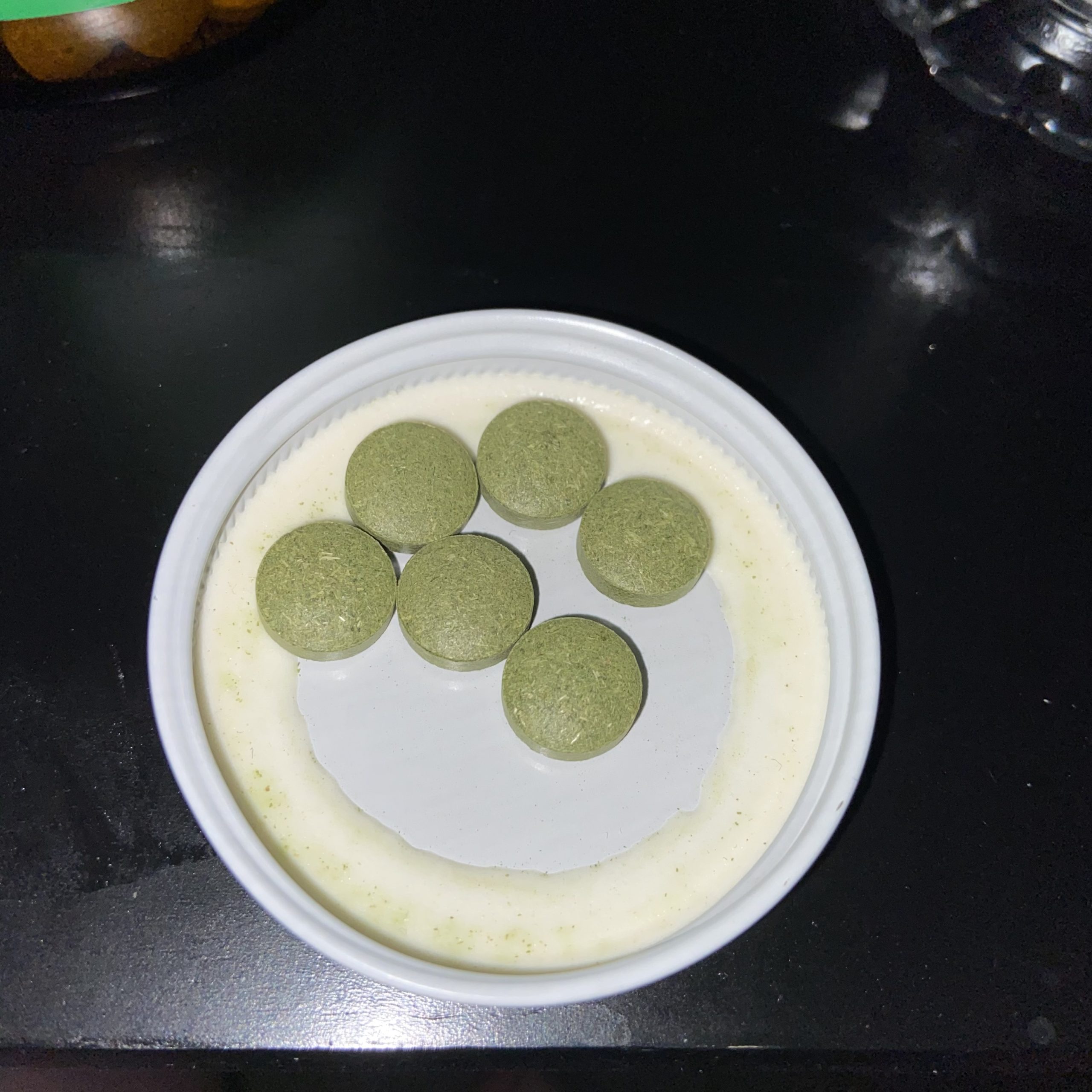 Pines Organic Wheat Grass, 500 Count Tablets customer photo 2