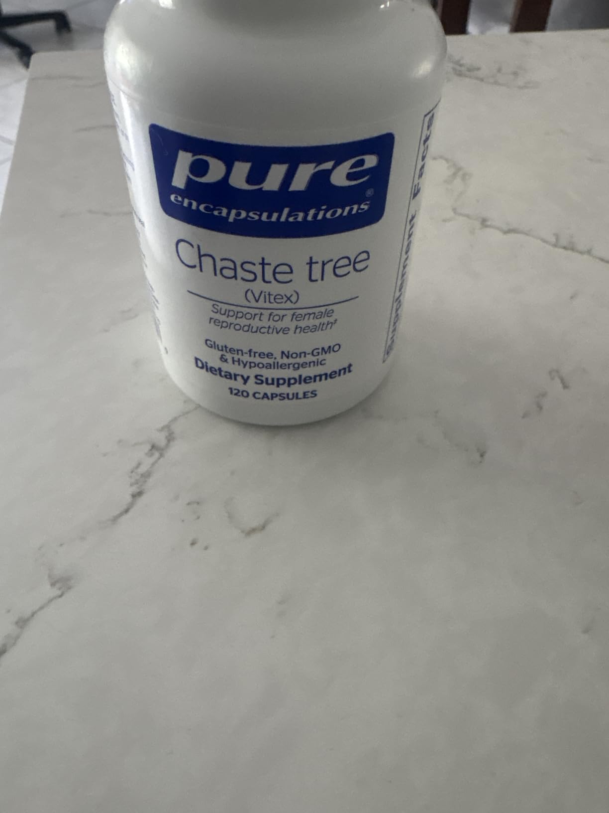 Pure Encapsulations Chaste Tree (Vitex) - Supports Menstrual Cycle Regularity - for Breast Comfort* - Women's Supplement - Hormonal Balance Support - Non-GMO & Vegan - 60 Capsules customer photo 1