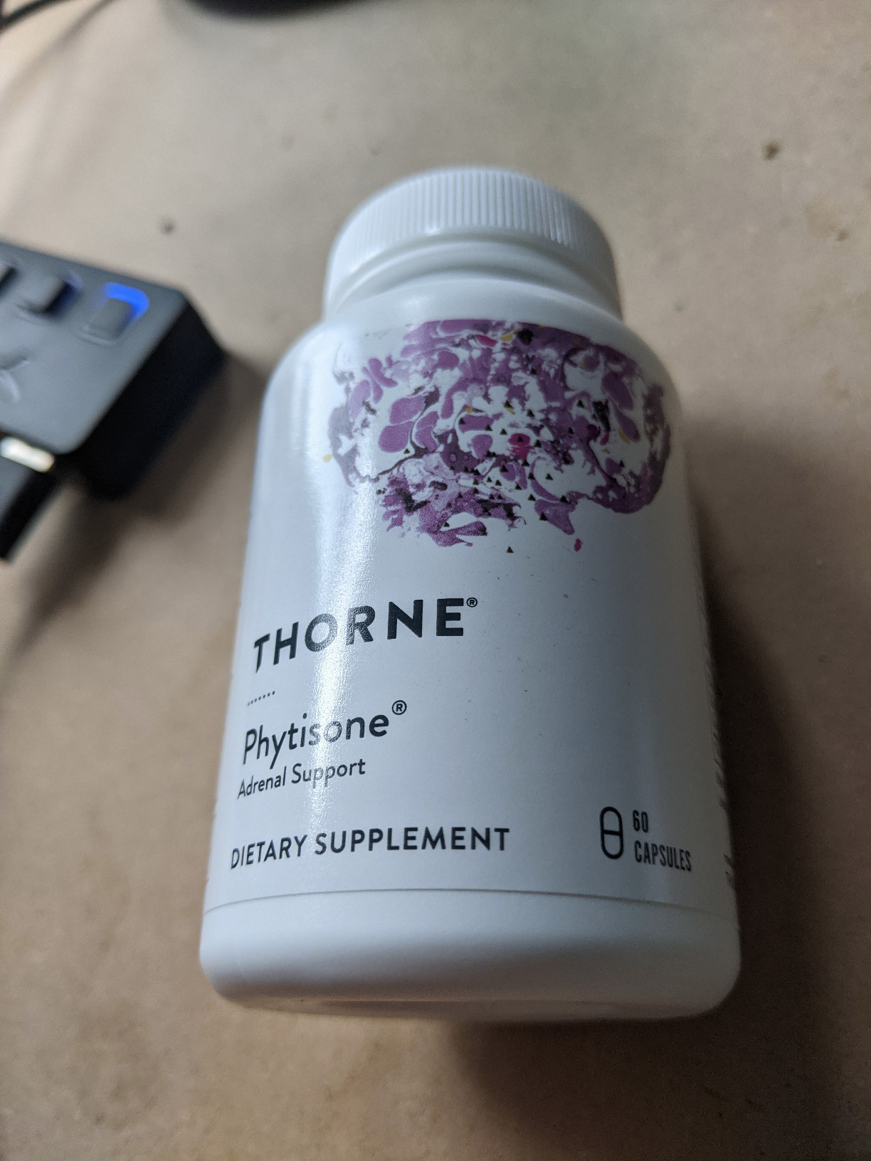 THORNE - Stress Balance - Adrenal Support Supplement with B Vitamins, Vitamin C, Ashwagandha, Ginseng & Zinc - Third-Party Certified - Gluten, Dairy & Soy-Free - 60 Capsules customer photo 1