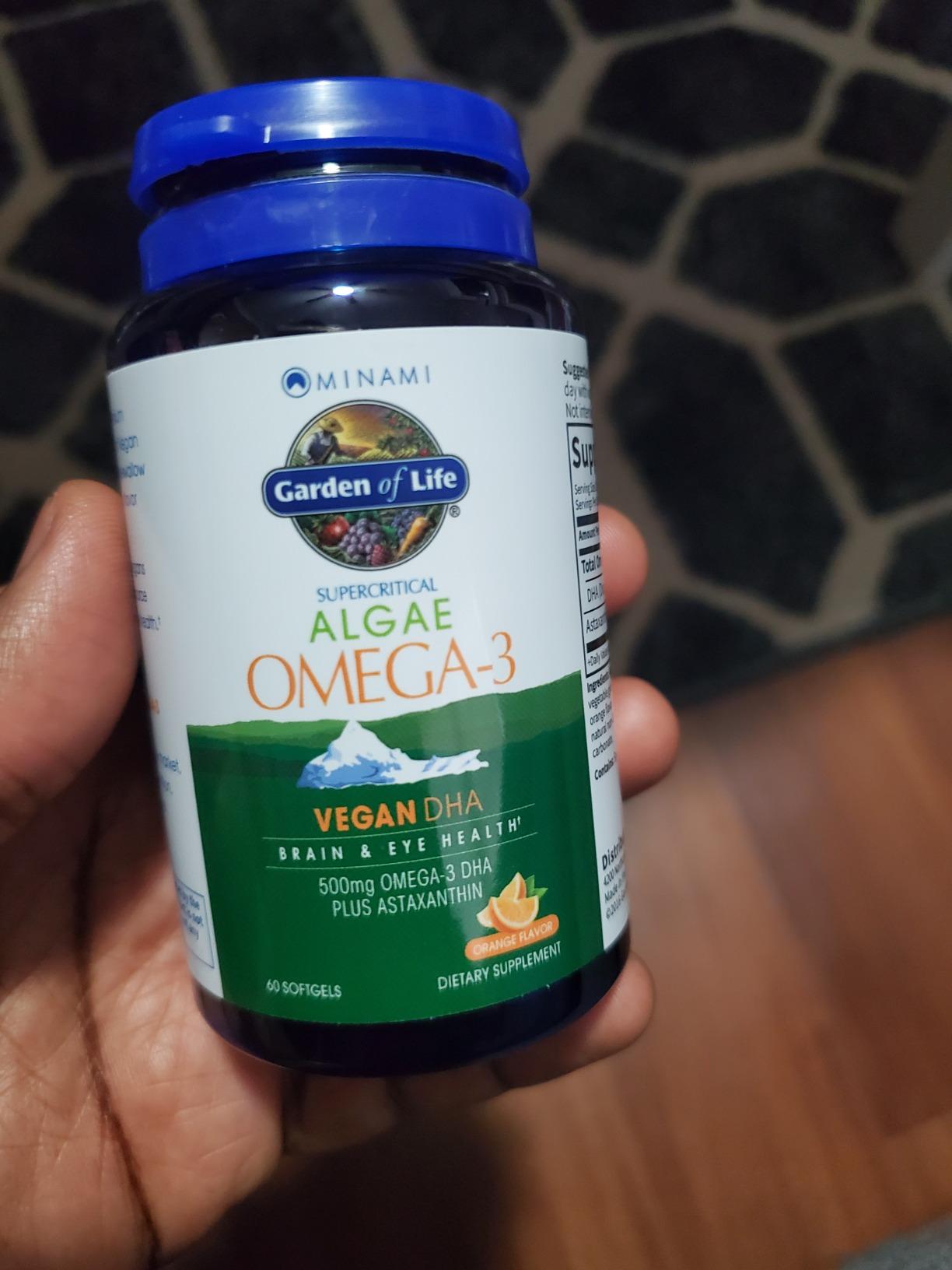 Garden of Life Minami Algae Omega 3 Vegan DHA for Brain and Eye Health - Orange Flavor, 500mg Plant Based DHA Omega-3 Vegan Algae Oil plus Astaxanthin, No aftertaste, 60 easy-to-swallow Mini Softgels customer photo 1
