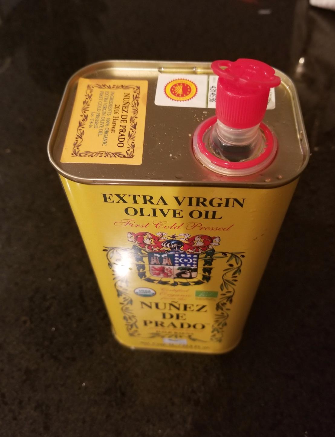 Nuñez de Prado Extra Virgin Olive Oil - USDA Organic, DOP Baena, First Cold Pressed, Family Estate Harvest, 33.8 fl oz (1 Liter) customer photo 1