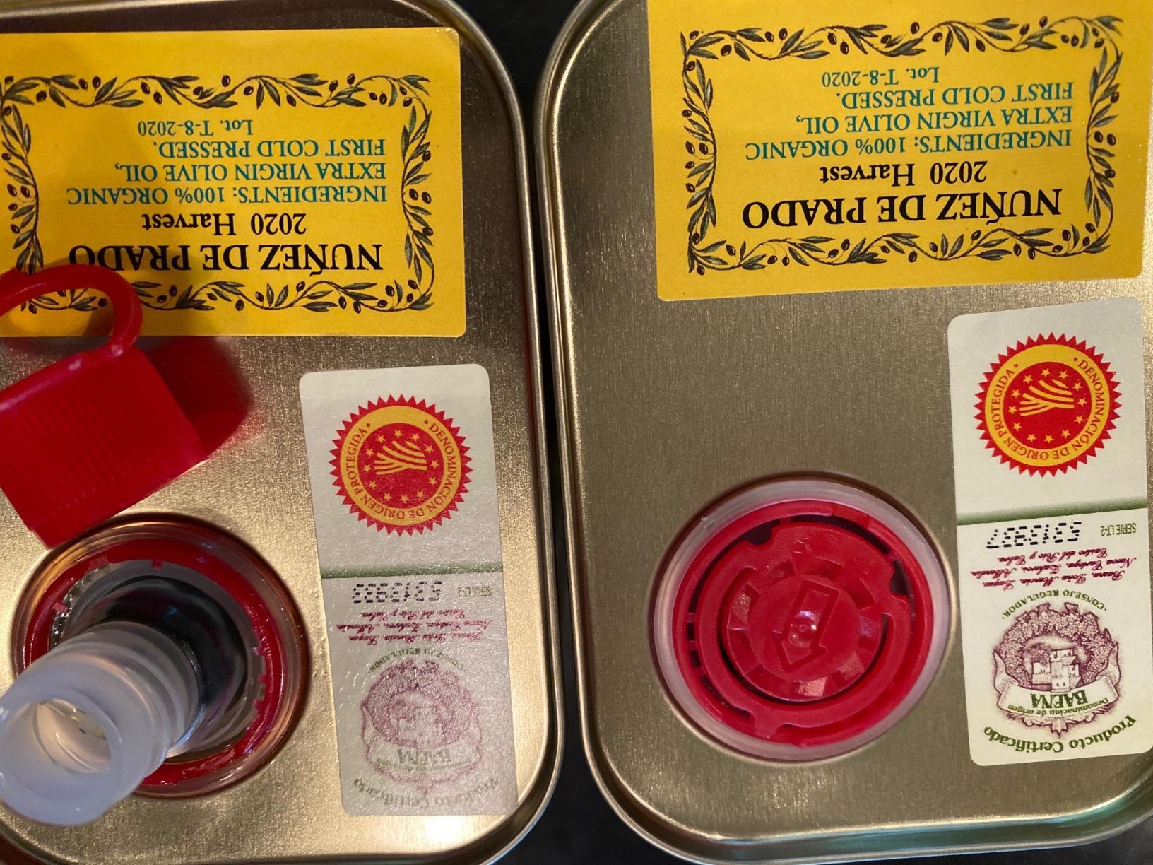 Nuñez de Prado Extra Virgin Olive Oil - USDA Organic, DOP Baena, First Cold Pressed, Family Estate Harvest, 33.8 fl oz (1 Liter) customer photo 2