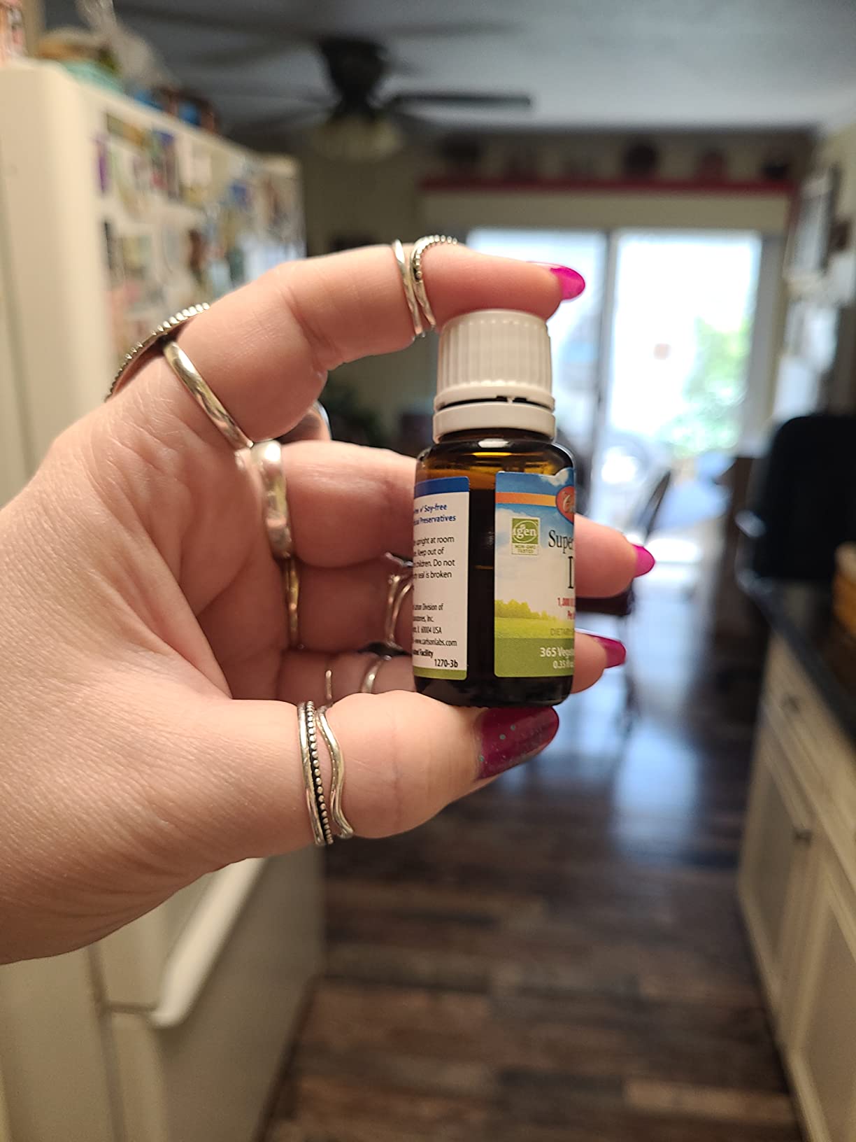 Carlson - Super Daily D3, Vitamin D Drops, 1,000 IU (25 mcg) per Drop, 1-Year Supply, Vitamin D3 Liquid, Heart & Immune Health, Vegetarian, Liquid Vitamin D3 Drops, Unflavored, 365 Drops customer photo 1