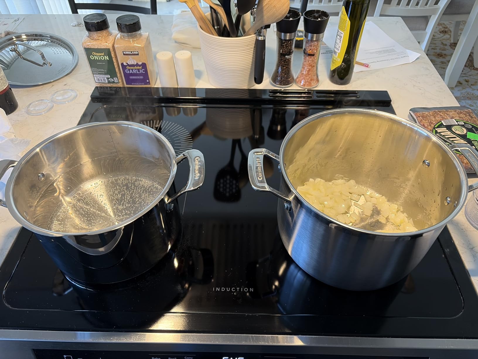 Cuisinart 12-Piece MultiClad Pro Triple Ply Stainless Steel Pots and Pans Set, Cookware Set Compatible with Induction, Electric, Gas Cooktops, Cool Grip Handles, Oven Safe to 500F customer photo 1