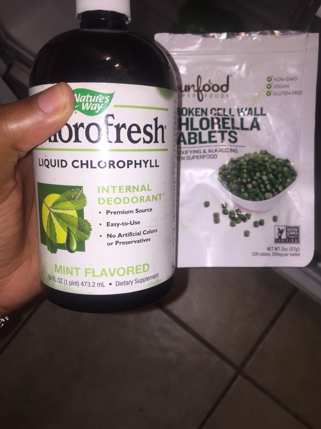 Sunfood Superfoods Broken Cell Wall Chlorella Tablets - Chlorophyll, Chlorella Green Algae Tablets for Women & Men, Source of Protein, Iron, Beta Carotene & B Vitamins, Non GMO, Vegan - 4 oz Bag customer photo 1