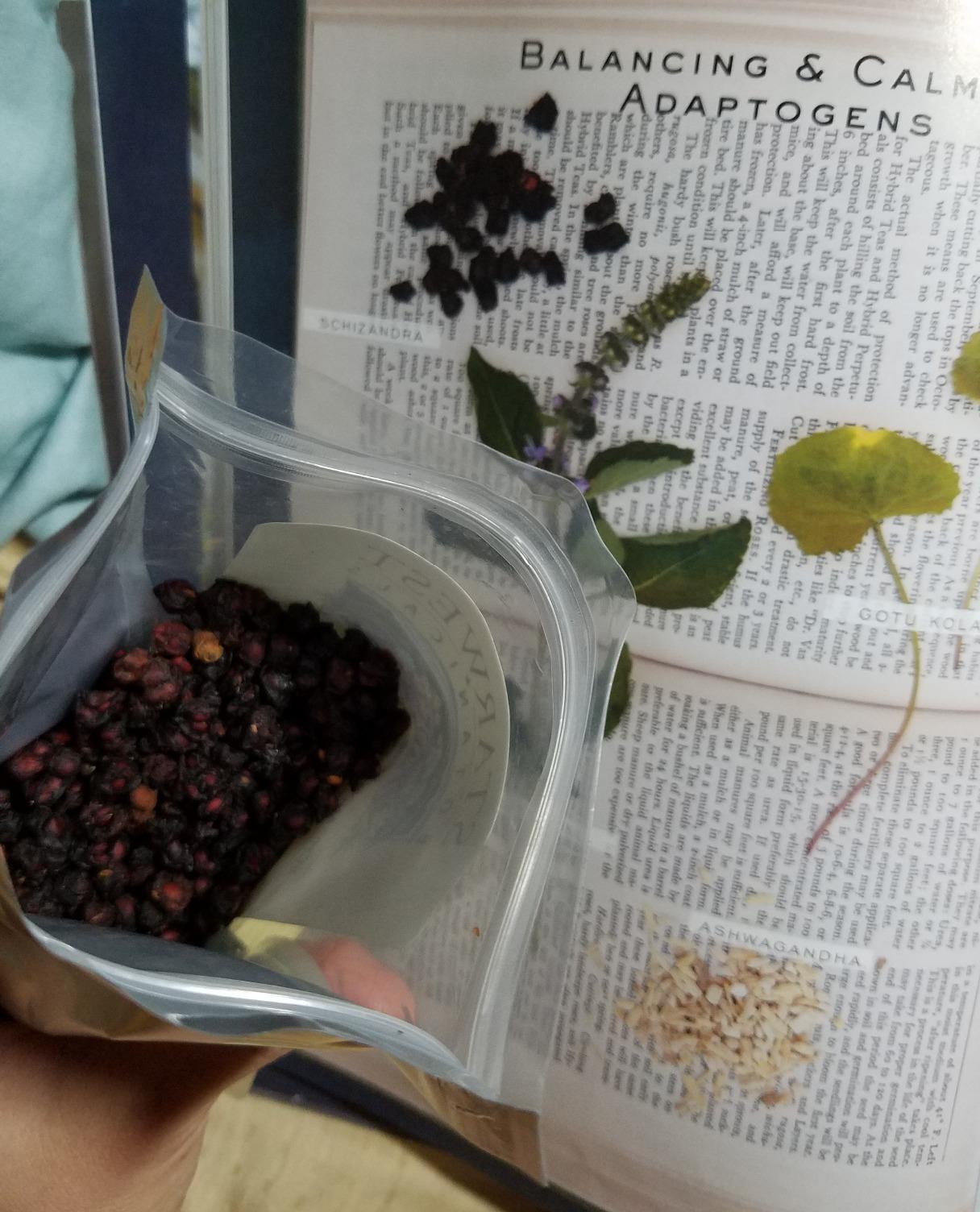 Organic Schisandra Berry Powder - 4 oz customer photo 1