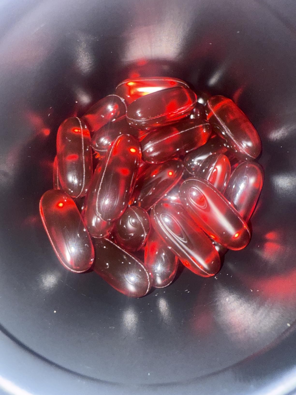 Sports Research Krill Oil Supplement with EPA & DHA Omega 3, Phospholipids & Astaxanthin from Antarctic Krill - Highest Concentration of Krill Oil for Men & Women - 1000mg, 60 Softgel Capsules customer photo 1