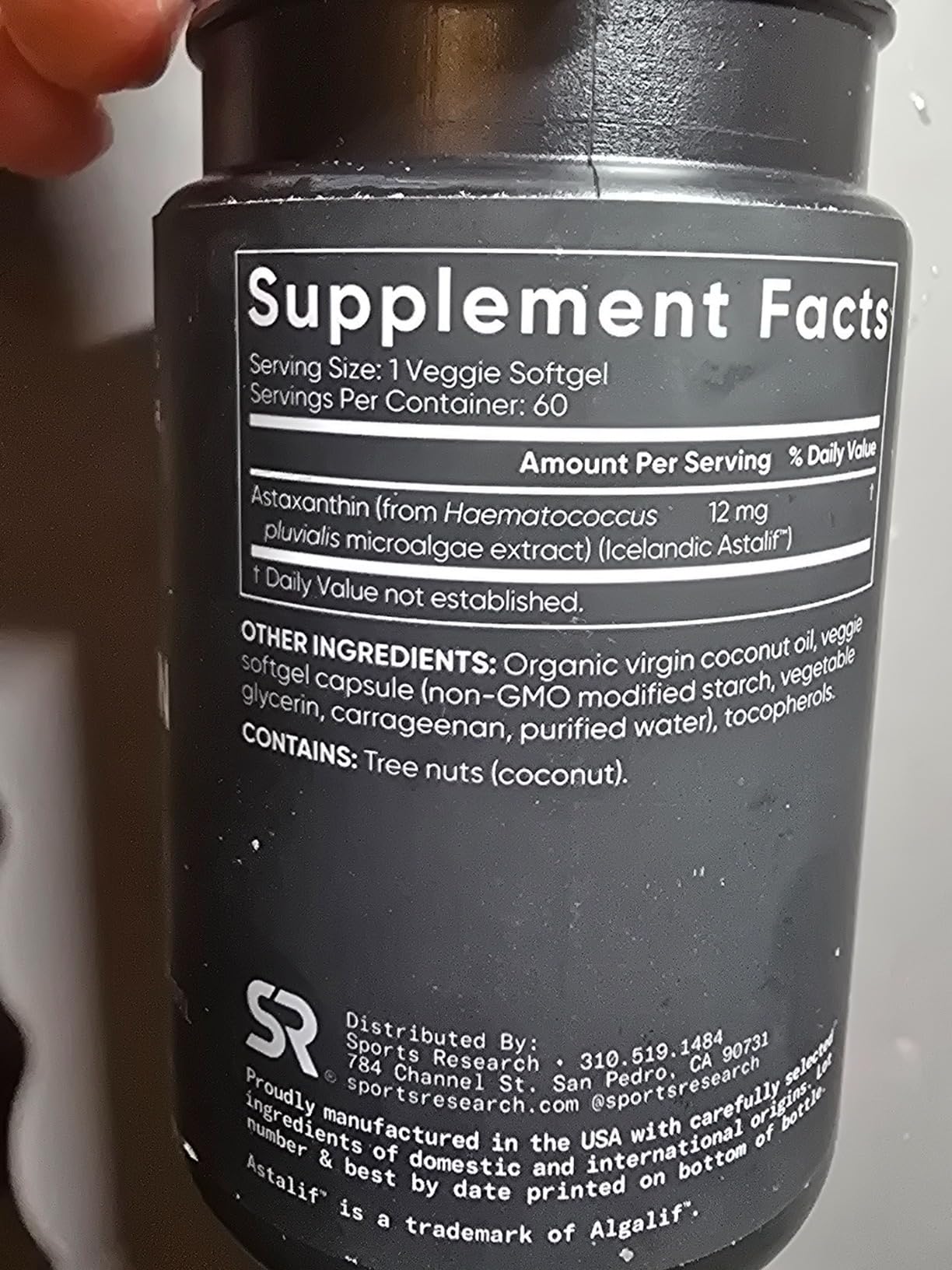 Sports Research Triple Strength Vegan Astaxanthin Supplement from Algae - Plant Based Softgels for Antioxidant Activity, Skin & Eye Health - Non-GMO Verified, Made with Coconut Oil - 12mg, 60 Count customer photo 2