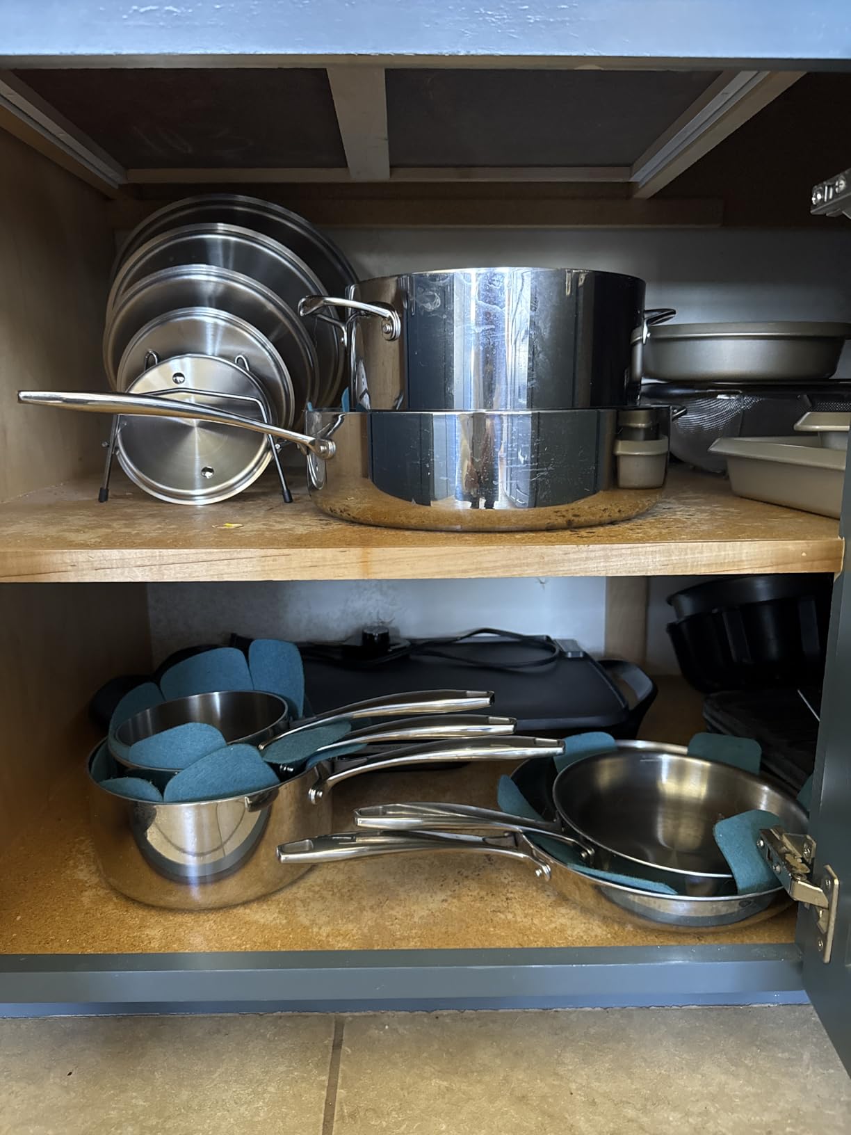 Tramontina Signature Tri-Ply Clad Stainless Steel 12-Piece Cookware Set with Lids, Pots and Pans Kitchen Set, Induction-Ready, Dishwasher-Safe, NSF-Certified, Made in Brazil customer photo 2