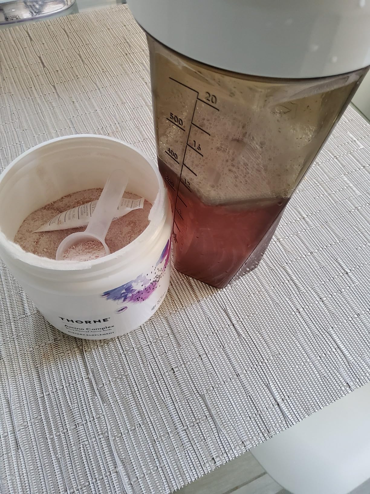 THORNE - Amino Complex - Clinically-Validated EAA and BCAA Powder for Pre or Post-Workout - Promotes Lean Muscle Mass & Exercise Recovery - Berry - NSF Certified for Sport - Dairy-Free - 30 Servings customer photo 1