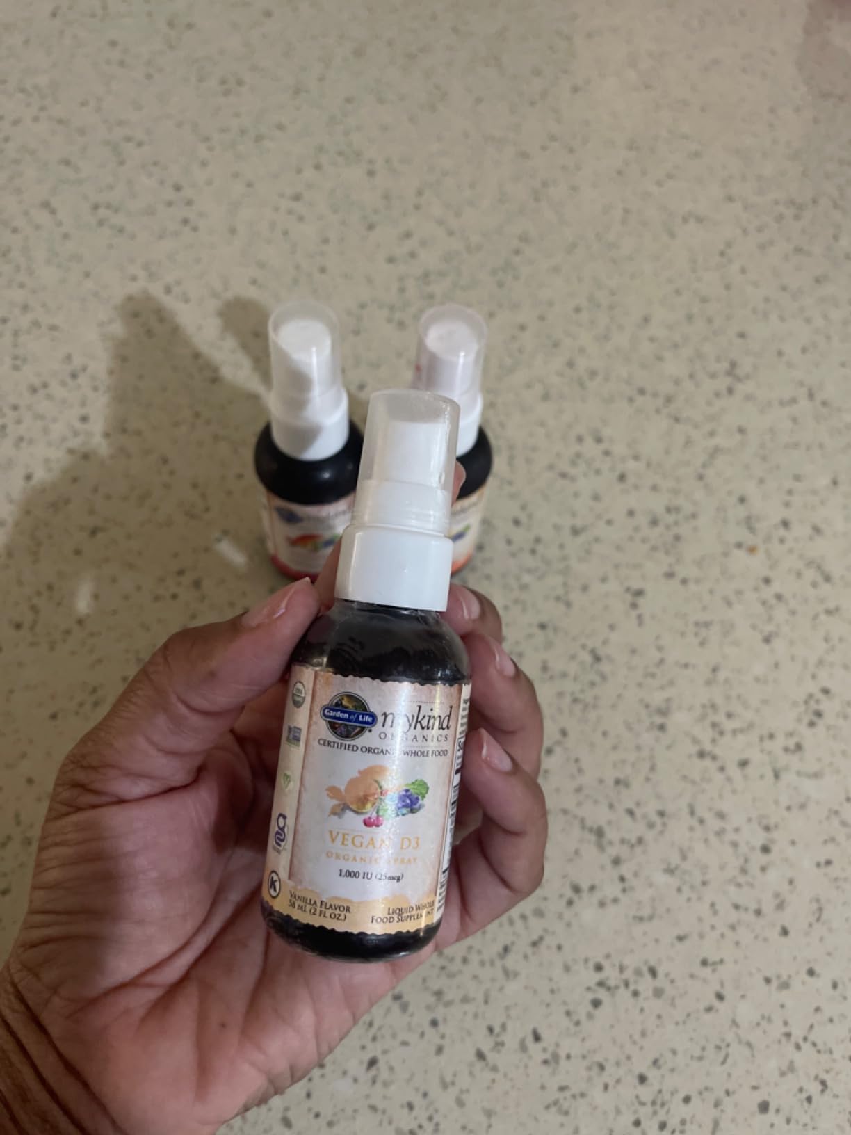 Garden of Life Organics Vegan Vitamin D3 Spray with Plant Omegas - Liquid Vitamin D3 for Immune Support & Bone Health, 1000 IU, USDA Organic, Non-GMO, Vanilla Flavor, 2 Fl Oz Bottle, 125 Servings customer photo 2