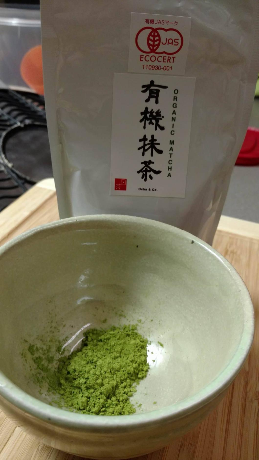 Ocha & Co. Shizuoka Organic Matcha - Ceremonial Grade - ECO JAS Organic Certified - Japanese First-Harvest Matcha Green Tea Powder, Traditionally Stone-Milled, 100g customer photo 2