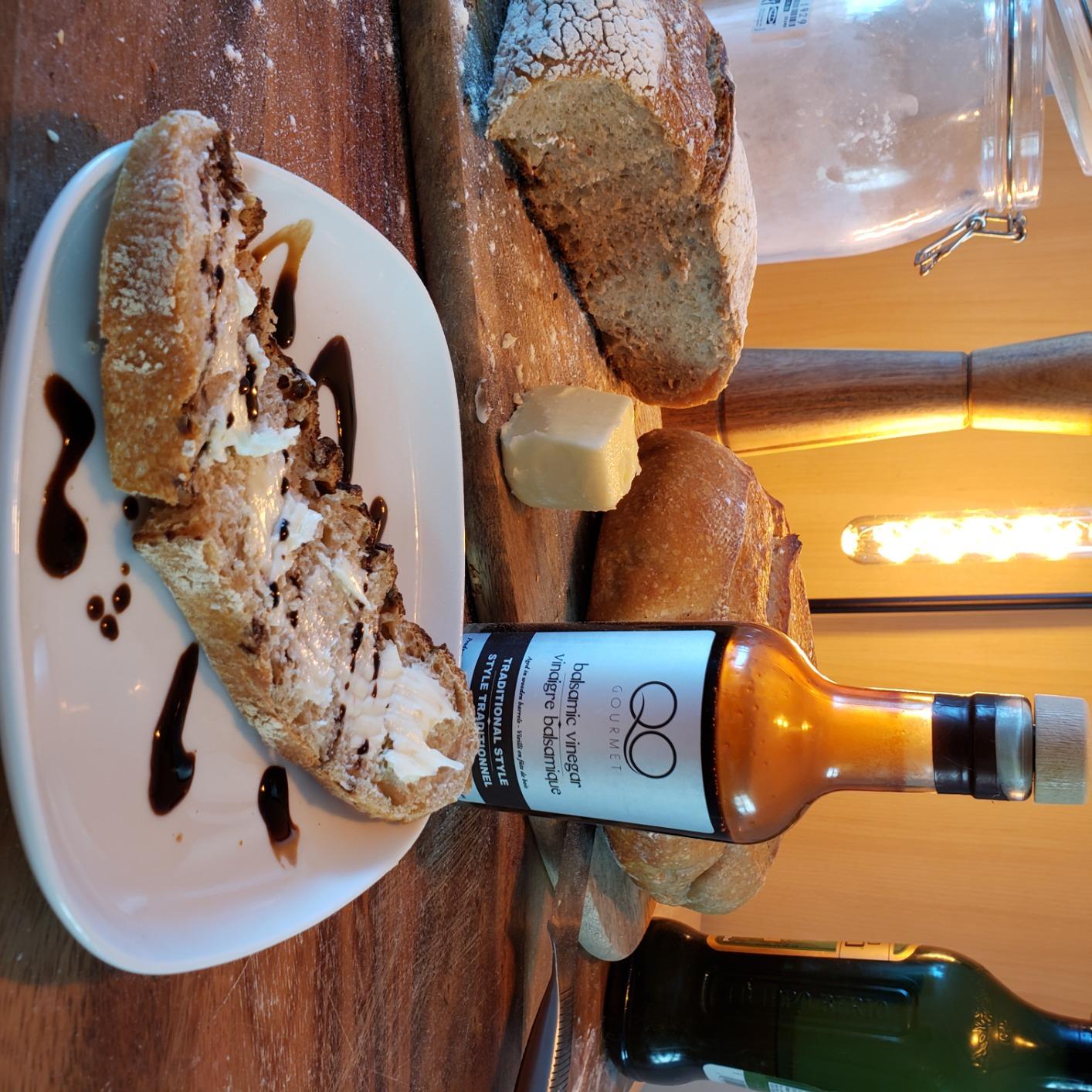 QO Organic Thick Aged Balsamic Vinegar of Modena | 4% Acidity | Gourmet Traditional Style | Dense Premium Italian Vinegar | Aceto Balsamico di Modena | Crafted and Bottled in Modena, Italy | 8.5 fl.oz customer photo 1