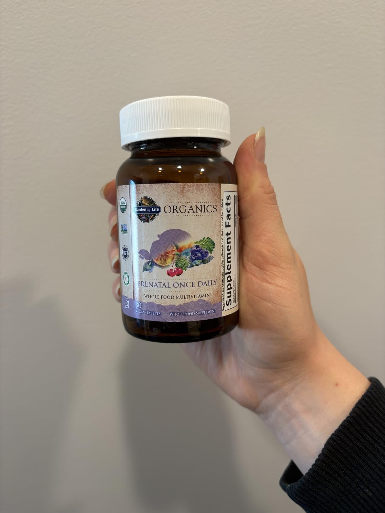 Garden of Life Organics Prenatal Once Daily with Folate, Vitamin C, B6, B12 & D3 - Prenatal Vitamins for Women with Energy Metabolism Support for Healthy Fetal Development, Non-GMO, Vegan, 30 Tablets customer photo 1