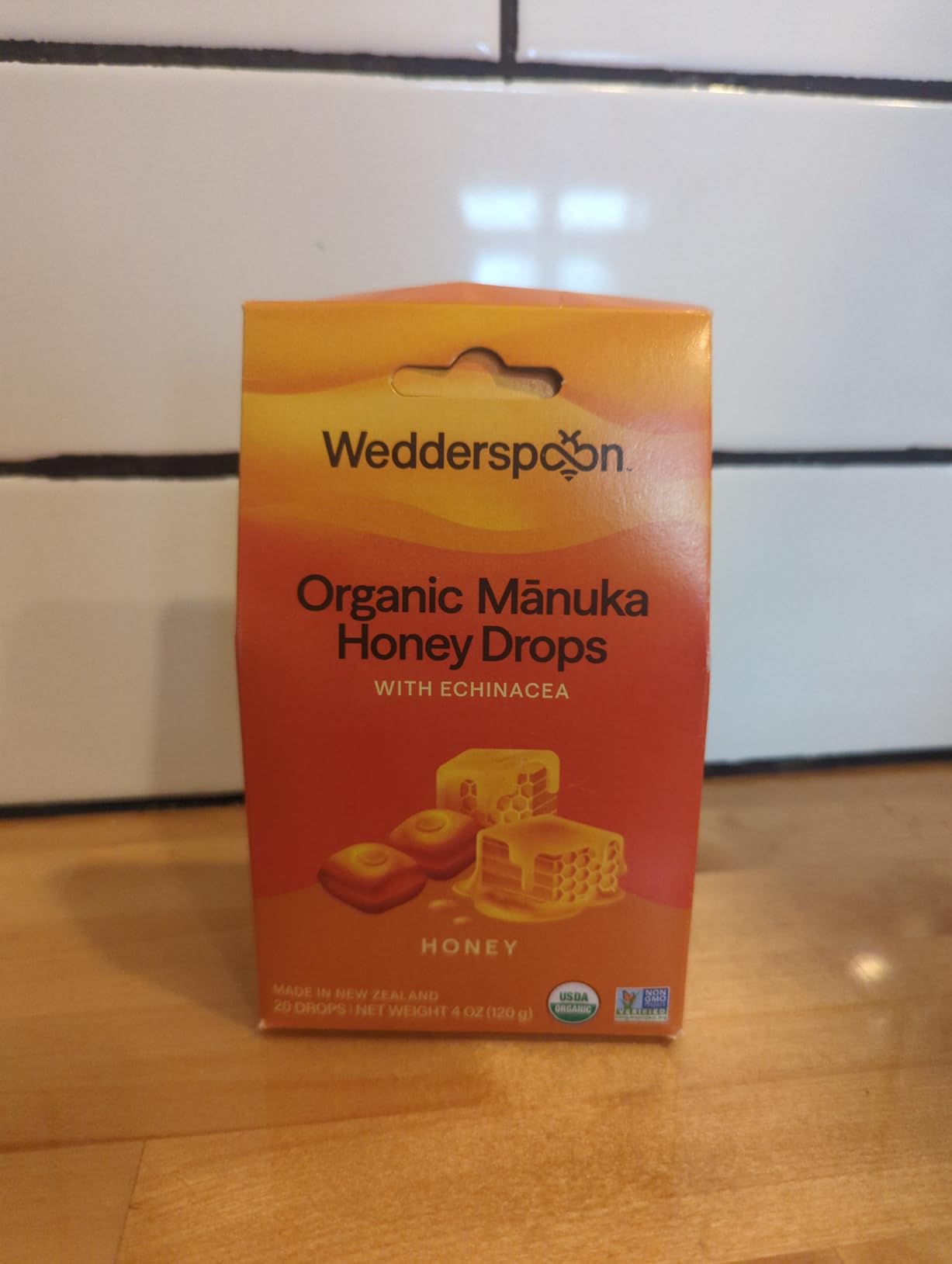 Wedderspoon Organic Manuka Honey Drops, Lemon & Bee Propolis, 20 Count | USDA Organic | Genuine New Zealand Honey, Natural Remedy for Dry Throat customer photo 2