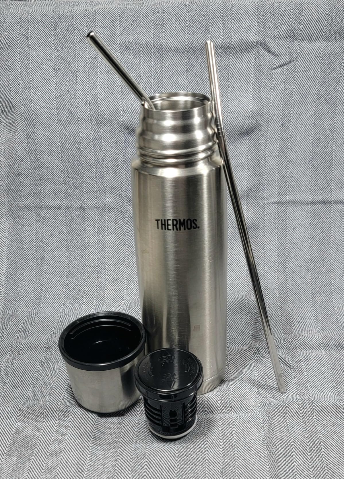 Besteek Home 6 Pcs Stainless Steel Straws, Reusable Metal Straws for 30 oz & 20 oz Tumblers Cups Mugs Cold Beverage, Cleaning Brush Included customer photo 2