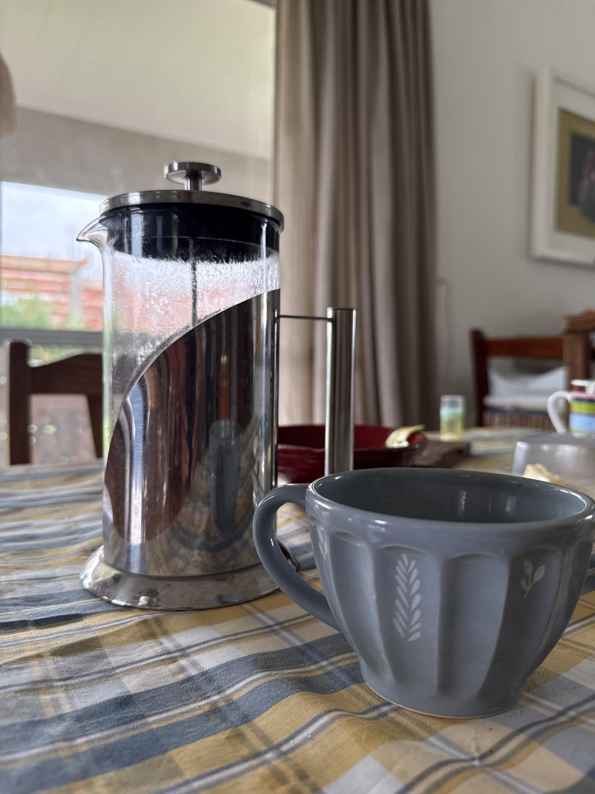 Cafe Du Chateau Stainless Steel French Press Coffee Maker 34 oz - Easy to Use Insulated Coffee Press with 4-Level Filtration, Manual Brewer for Tea, Camping & Travel with BPA Free, Durable Clear Glass customer photo 2