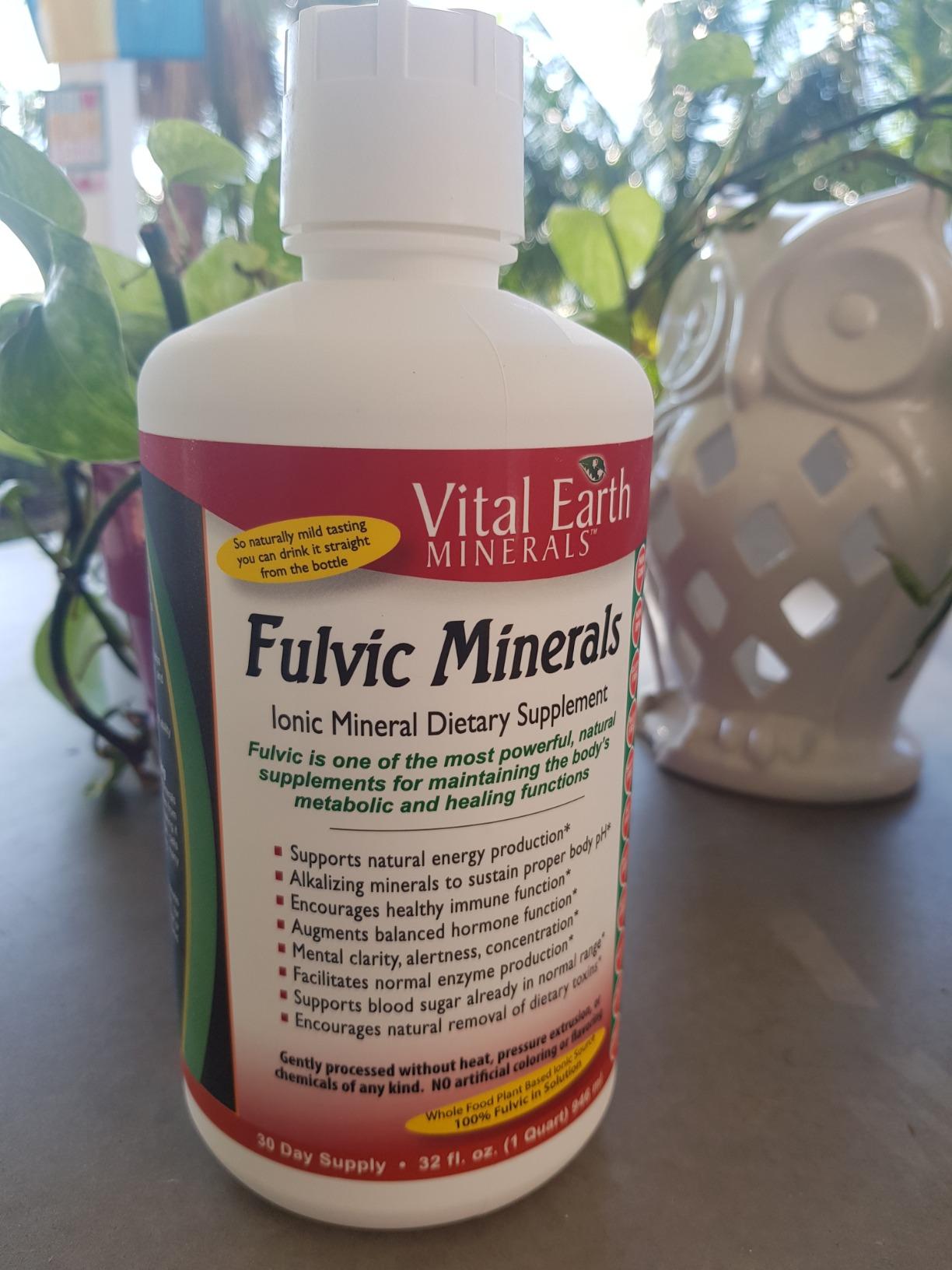 Vital Earth Minerals Fulvic Minerals Liquid - Fulvic Acid Supplement with 70+ Trace Minerals, Electrolytes for Energy & Vitality, 32 Oz + 1 Oz Cup customer photo 1