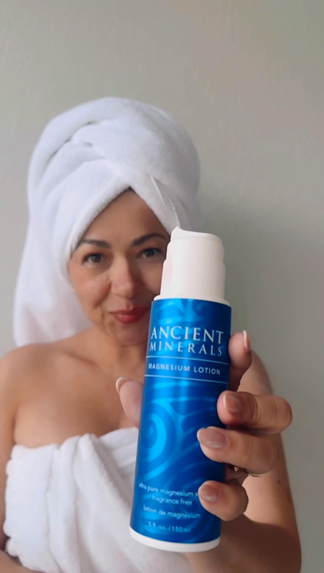 Ancient Minerals Magnesium Lotion - Zechstein Magnesium Chloride Cream with Shea Butter, Organic Oils & Hyaluronic Acid for Skin Hydration, Non-Greasy Body Lotion, 5oz customer photo 1
