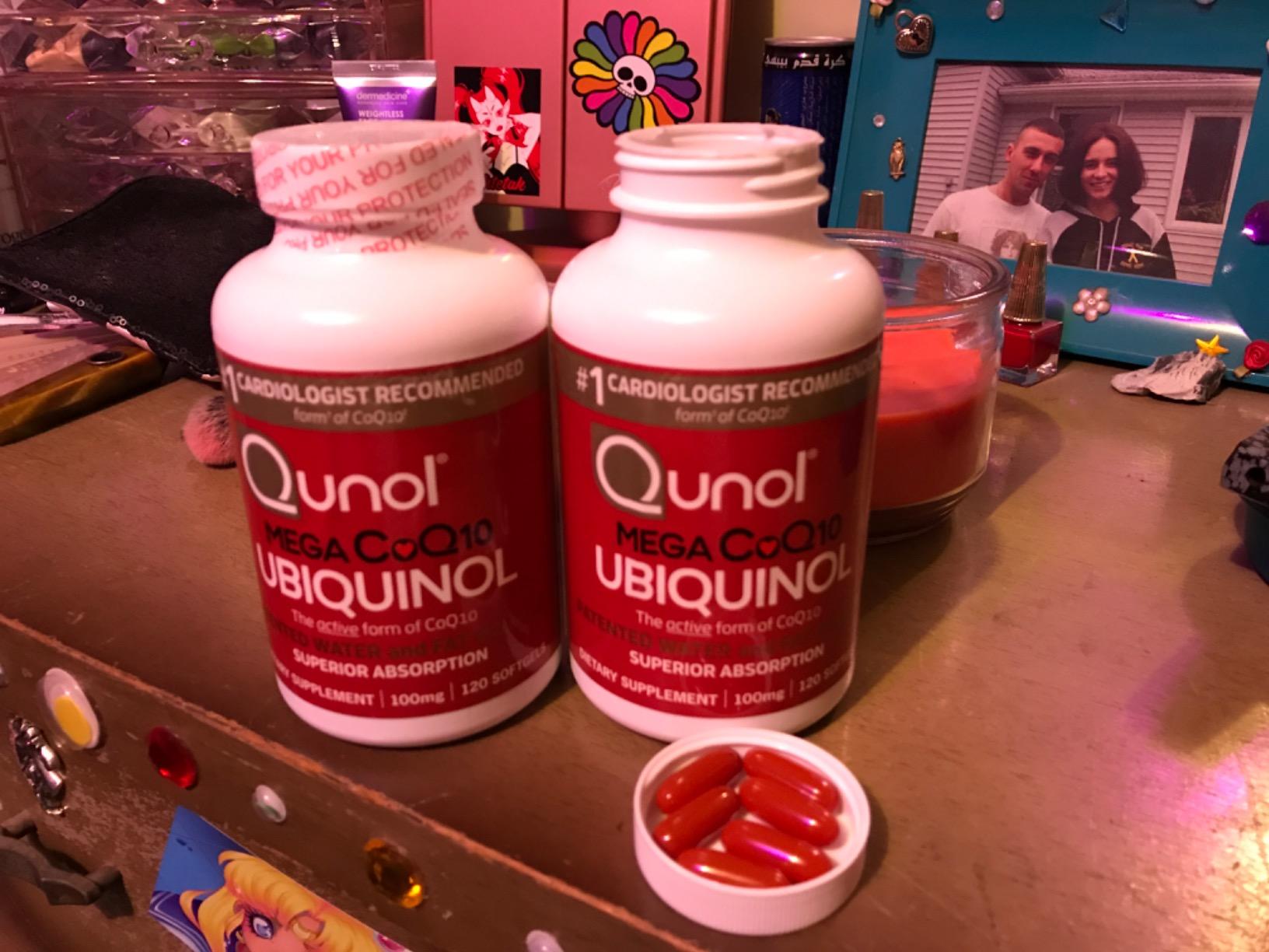 Qunol Mega Ubiquinol 100mg CoQ10, Superior Absorption, Patented Water and Fat Soluble Natural Supplement Form of Coenzyme Q10, Antioxidant for Heart Health, 100 Count Softgels customer photo 2