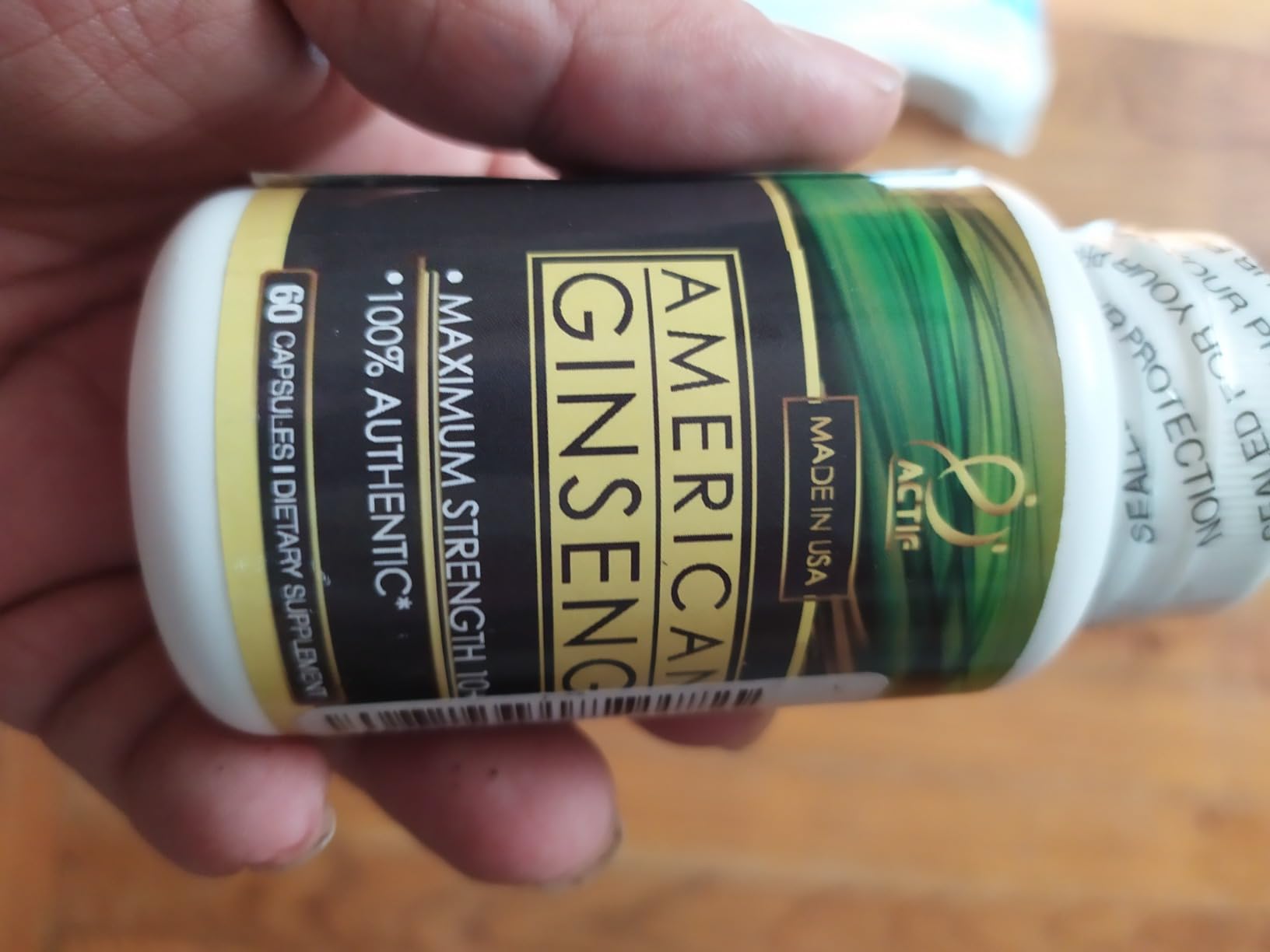 Actif American Ginseng - 100% Authentic 10 Year Old Ginseng, Non-GMO, 500mg - Made in USA customer photo 1