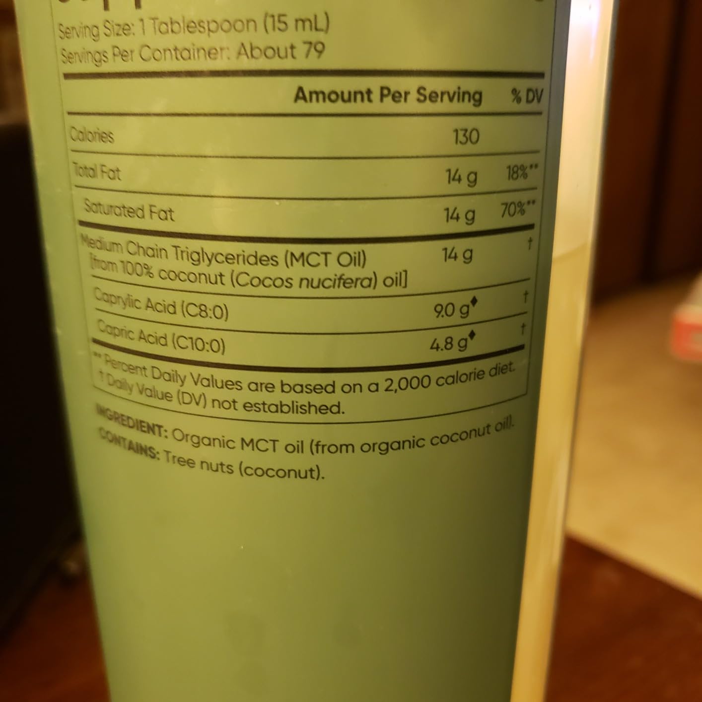 Sports Research Organic MCT Oil - Keto & Vegan MCTs C8, C10 from Coconuts - Fatty Acid Brain & Body Fuel, Non-GMO & Gluten Free - Flavorless Oil, Perfect in Coffee, Tea & Protein Shakes - 32 oz customer photo 1