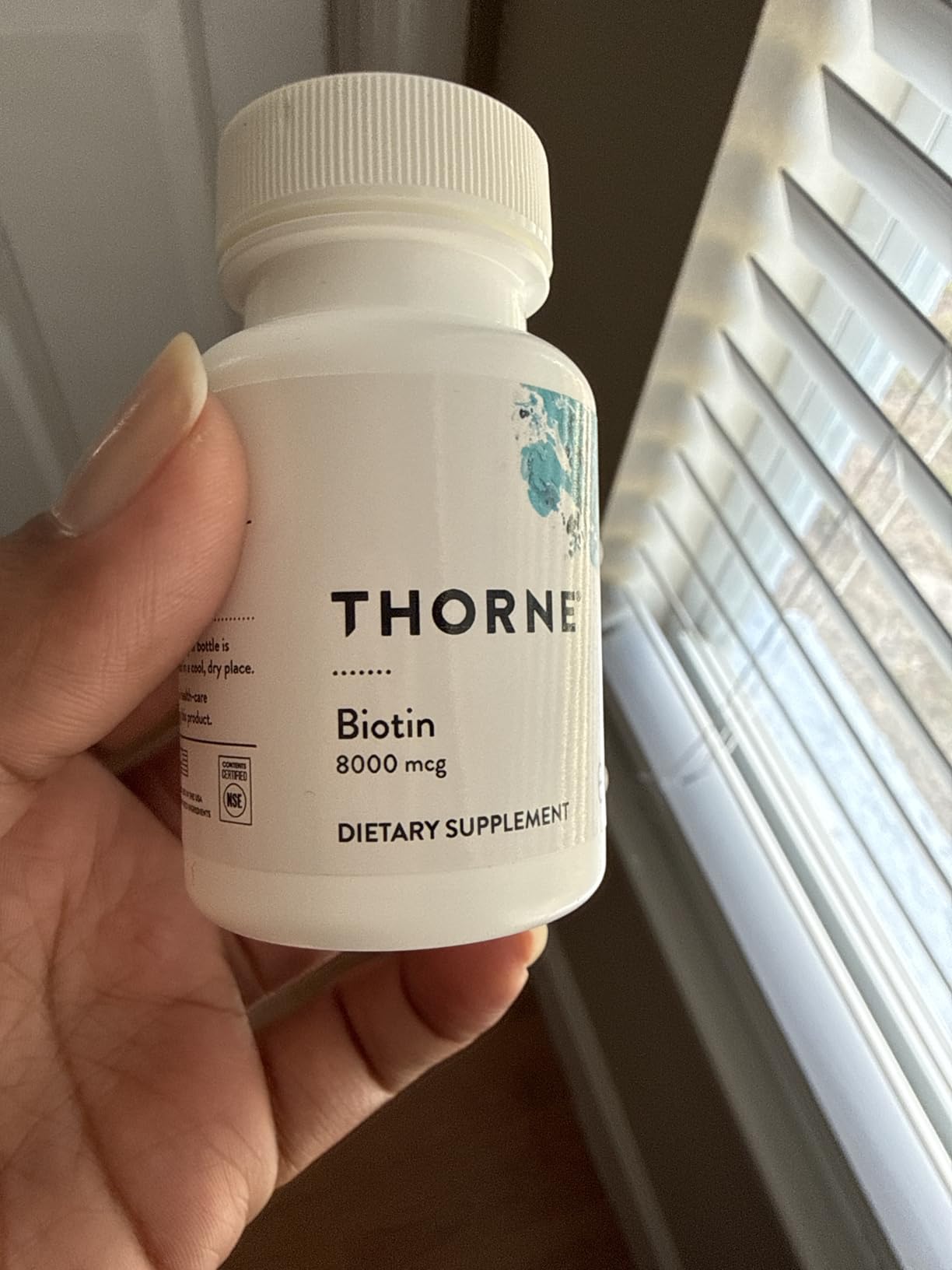 THORNE - Biotin - Vitamin B7 Supplement for Healthy Hair, Nails, Skin & Metabolism - Supports Nerve Health - Third-Party Certified - Gluten, Dairy & Soy-Free - 60 Capsules customer photo 2