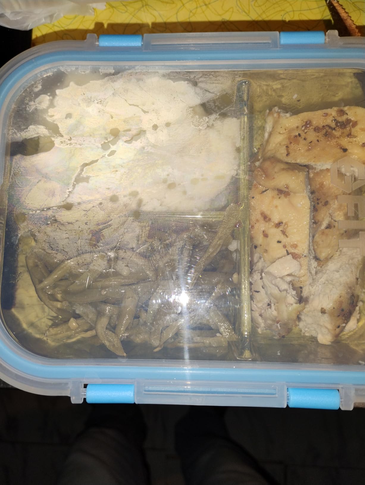 FIT Strong & Healthy Glass Meal Prep Containers, 2 & 3 Compartments - Portion Control, Lunch Container Set, Food Storage, Airtight Lids, Oven & Freezer Safe, Leak-Proof Bento Box, 32 oz, Blue, 4 Pack customer photo 2