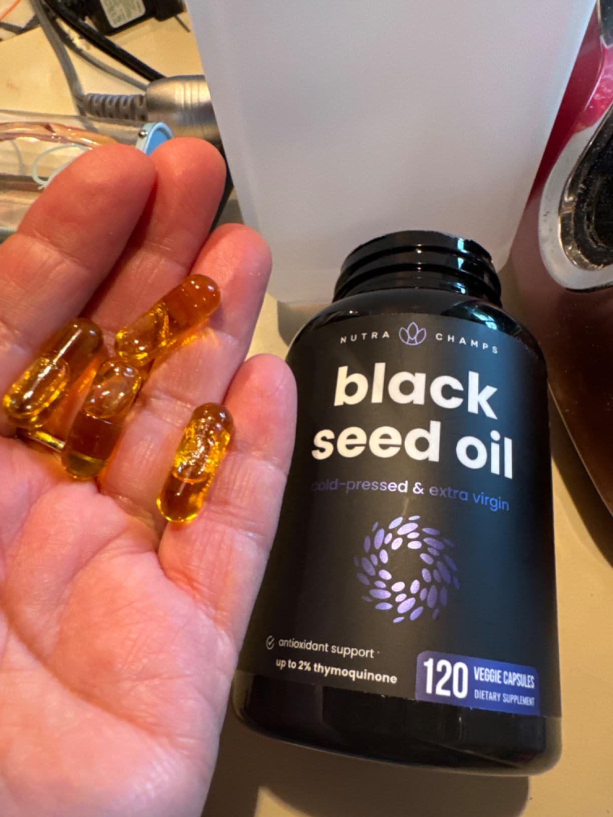 NutraChamps Black Seed Oil Organic Cold Pressed | 120 Vegan Softgel | Virgin Nigella Sativa Pills with Vitamin E & Thymoquinone | Rich in Omega 3 6 9 | Unrefined Black Cumin Seed Oil Capsules customer photo 2