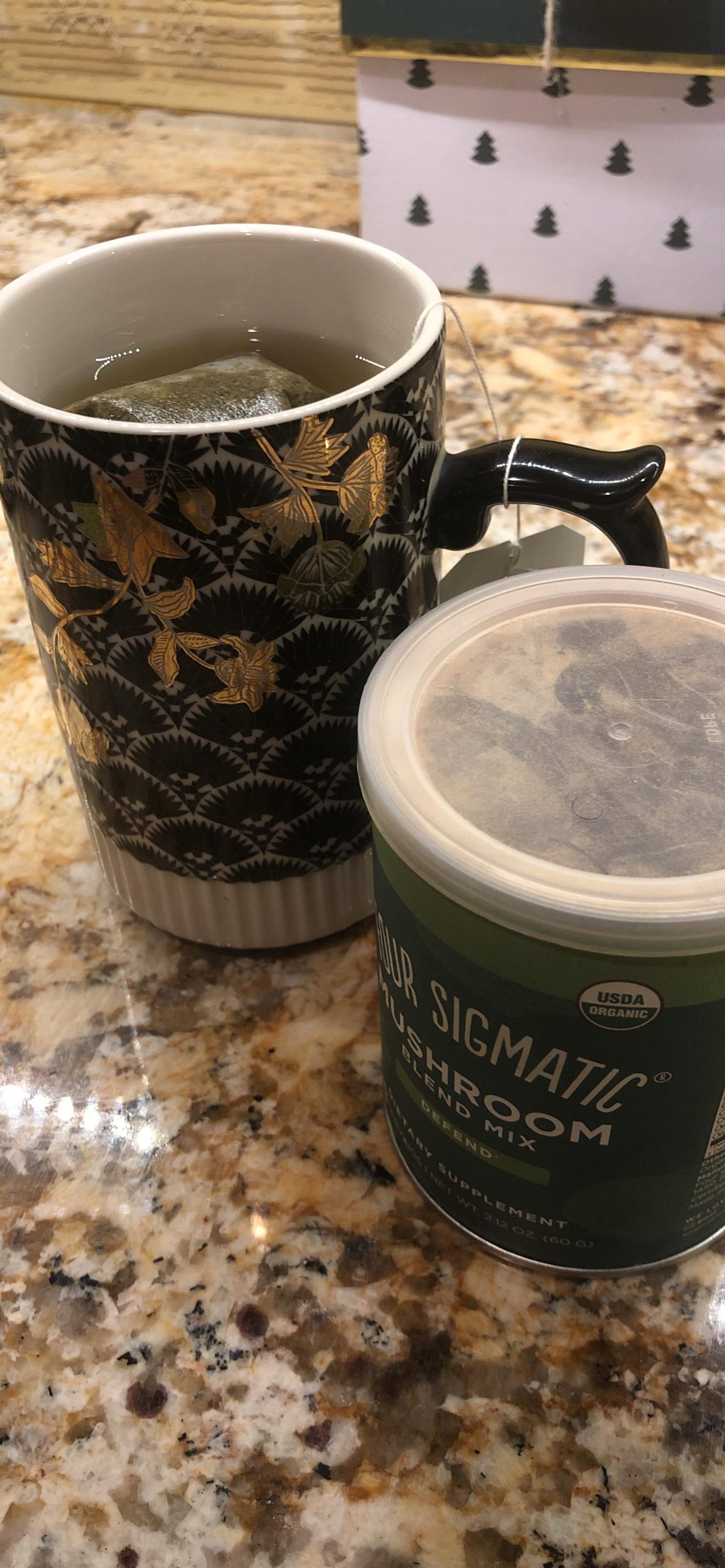 Four Sigmatic Gut Health Mushroom Blend | Organic Mushroom Powder Complex with Turkey Tail, Lion's Mane, Cordyceps, Chaga, Probiotics and More | Natural Immune Support Supplement | 30 Servings customer photo 1