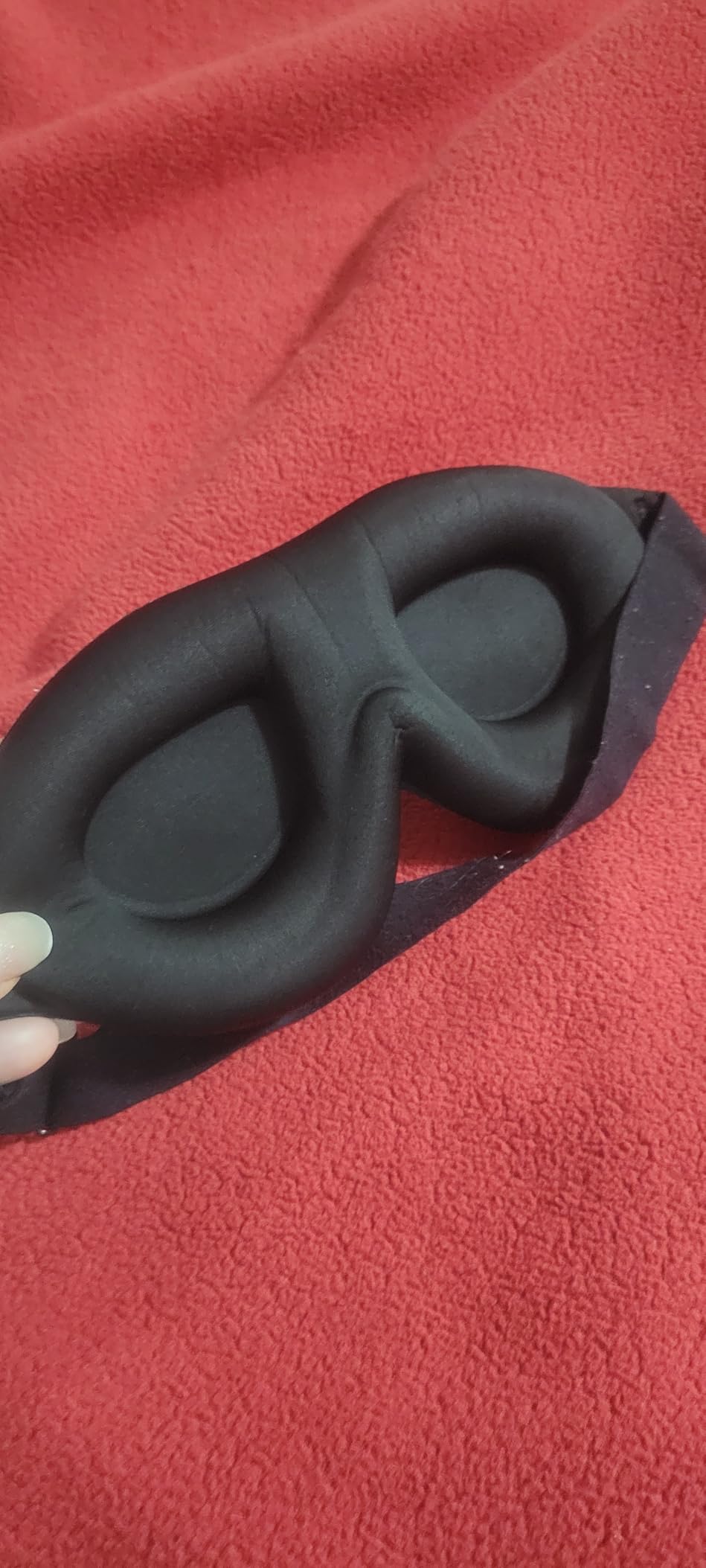 ALASKA BEAR Sleep Mask Memory Foam Contoured Eye Cups for Women and Men, Soft 3D Blackout Eye Mask for Sleeping No Pressure on Eyelids and Eyelashes Protection, Earplugs Set, Black customer photo 2