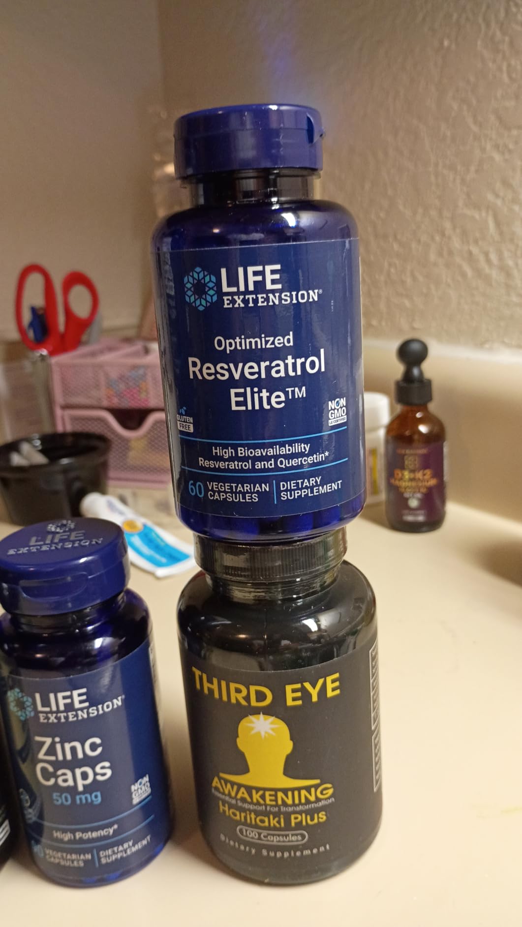 Life Extension Optimized Resveratrol Elite, Trans-resveratrol, quercetin, Healthy Aging, Heart Health, Brain Health, oxidative Stress, Gluten-Free, Non-GMO, Vegetarian, 60 Capsules customer photo 1