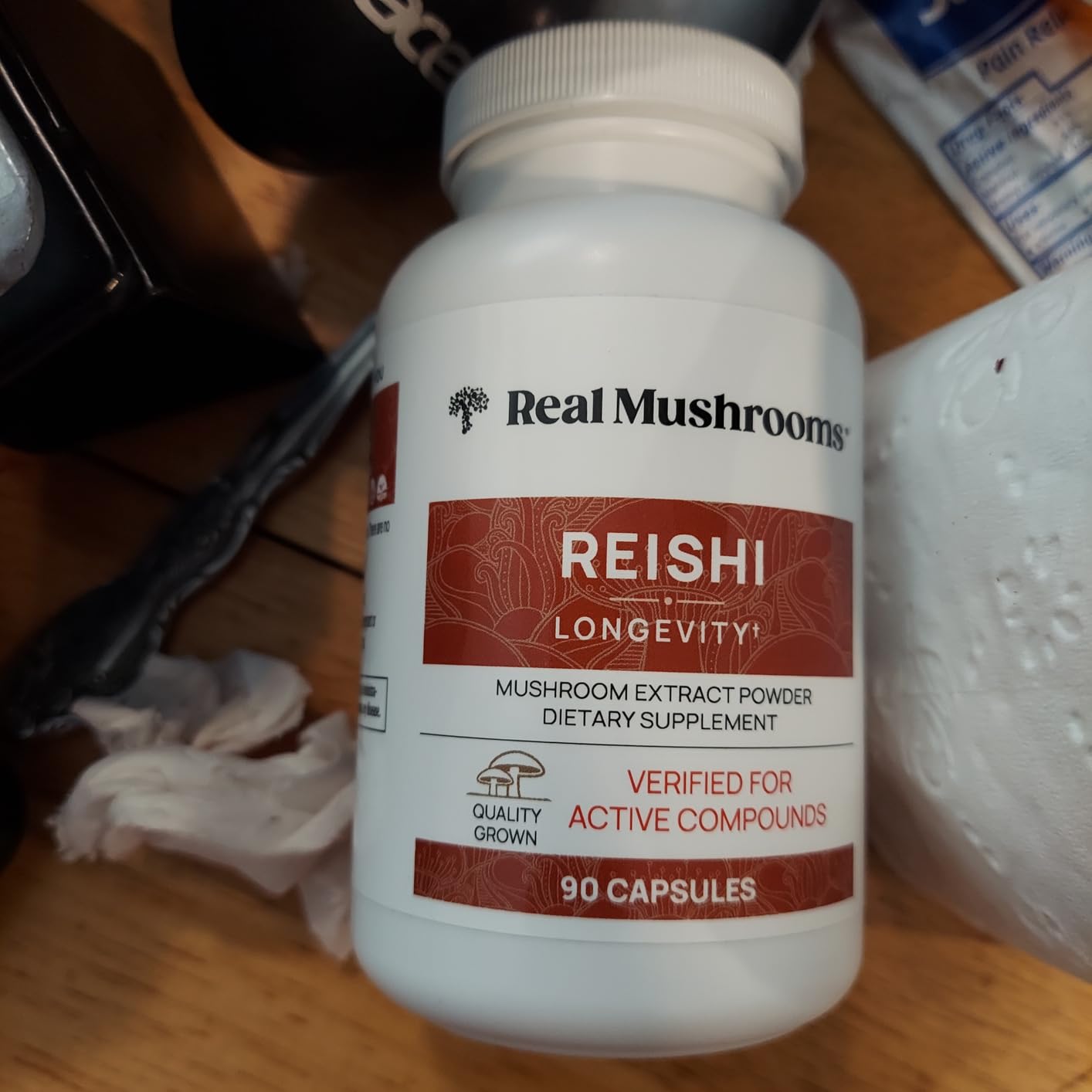 Real Mushrooms Reishi Mushroom Capsules - Handpicked Organic Mushroom Extracts - Red Reishi for Tranquil Daily Wellness with Verified Beta Glucans Vegan, Non-GMO, No Grain Fillers, 90 ct customer photo 2