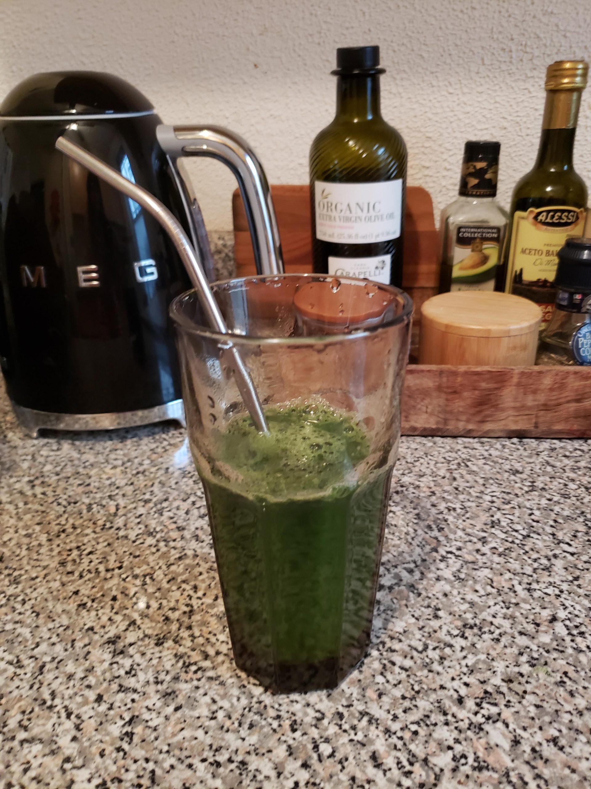 Organic Wheatgrass Juice Powder - Organic, Grown in Volcanic Soil of Utah - Raw BioActive Form, Cold-Pressed Then CO2 Dried, 20:1 Concentrate Juice Extract - Unflavored (5.3 oz - 60 Servings) customer photo 2