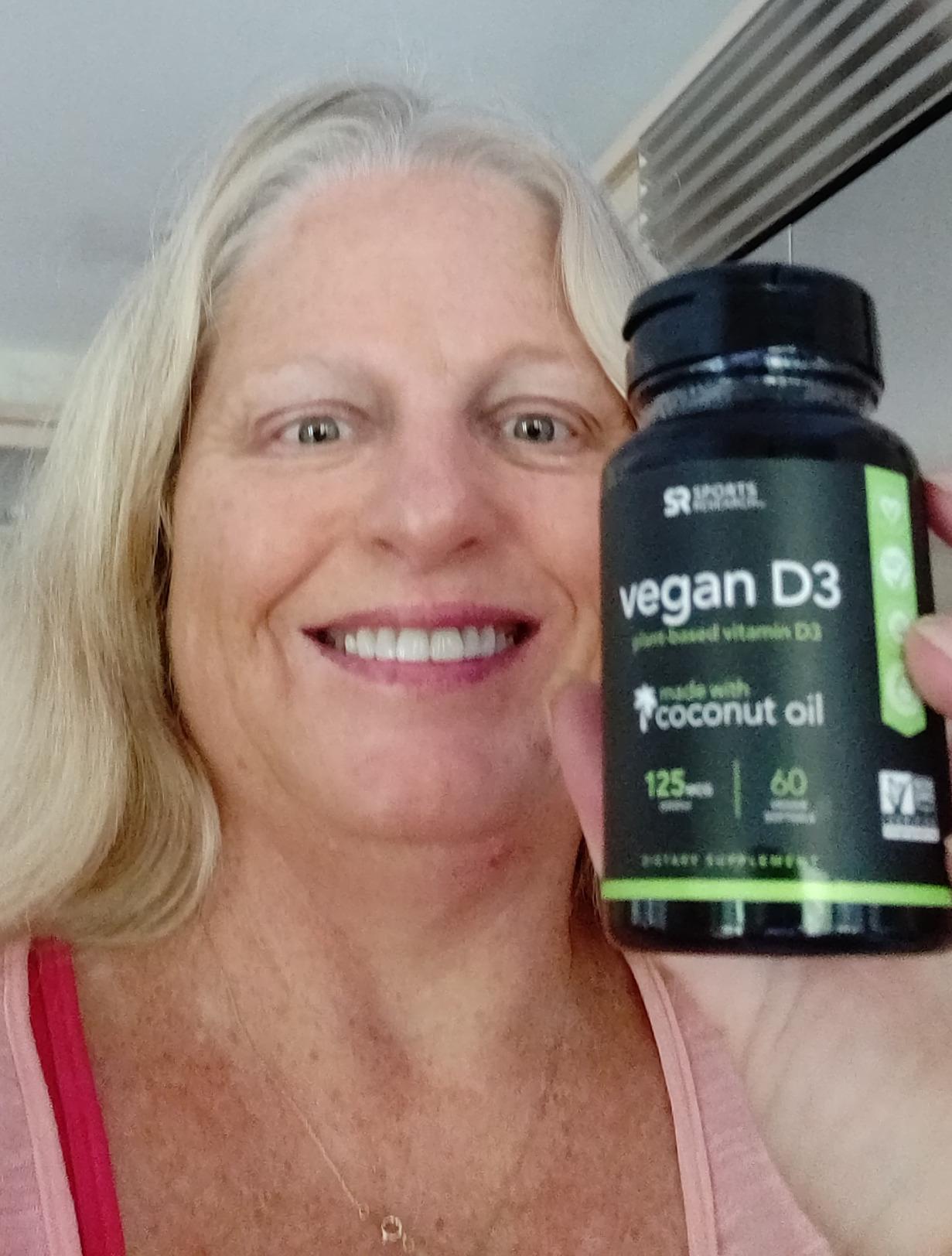 Sports Research Vegan Vitamin D3 5000IU with Coconut Oil - 100% Plant-Based, Vegan Certified, Non-GMO Verified, 60 Softgels customer photo 2