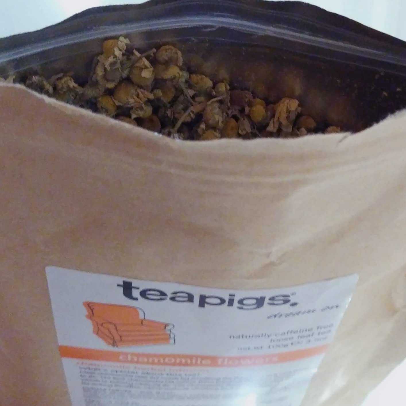 Teapigs Chamomile Flowers Loose Tea Made With Whole Flowers, Natural Ingredients, Non-GMO, Caffeine-Free, Relaxing Blend - 1 Pack of 100g Loose Tea customer photo 2