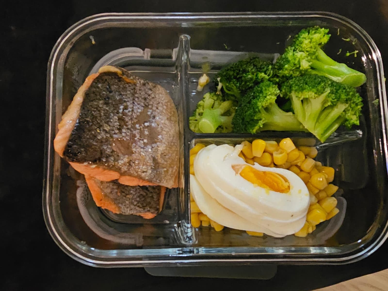 M MCIRCO [5-Pack, 36 oz] Glass Meal Prep Containers 3 Compartment with Lids, Glass Lunch Containers, Food Prep Lunch Box, Bento Box, Microwave, Oven, Freezer, Dishwasher (4.5 Cups) customer photo 1