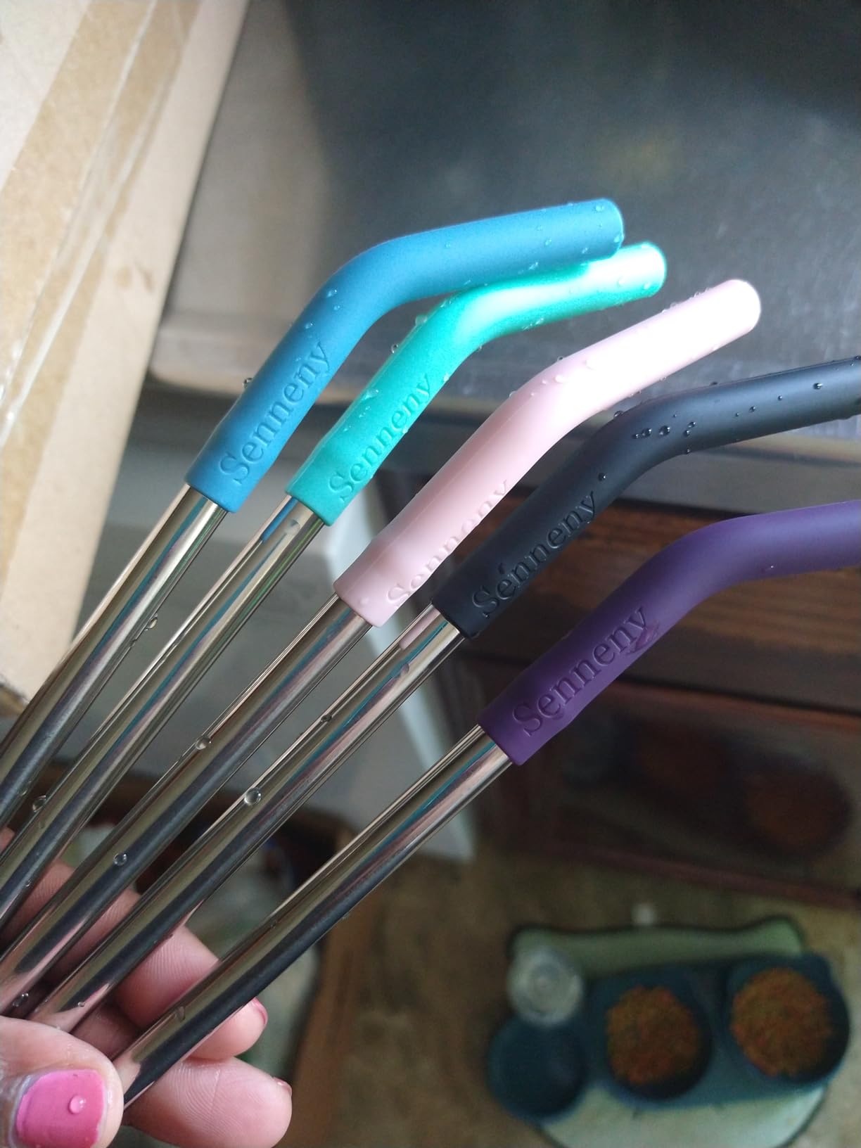 Senneny Set of 5 Stainless Steel Straws with Silicone Flex Tips Elbows Cover, 2 Cleaning Brushes and 1 Portable Bag Included (Silver)- 8mm diameter customer photo 2