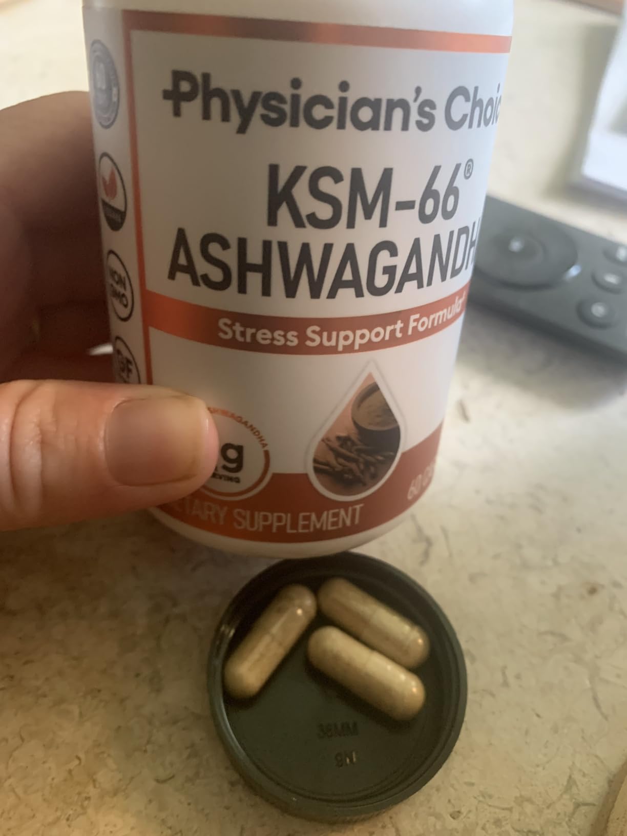 Physician's CHOICE KSM-66 Ashwagandha Root Powder Extract 1,000mg - Organic - with Black Pepper for Maximum Absorption - 5% Withanolides - Stress, Mood & Athletic Support - 60 Vegan Capsules customer photo 2