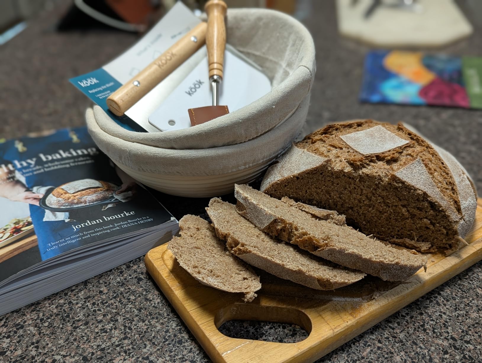Kook Banneton Bread Proofing Set, Artisan Sourdough Bread Making Kit, 9 Inch Handwoven Rattan Baskets and Liners, Metal & Plastic Dough Scrapers, Scoring Lame & Case, 4 Extra Blades, Set of 2, Round customer photo 2