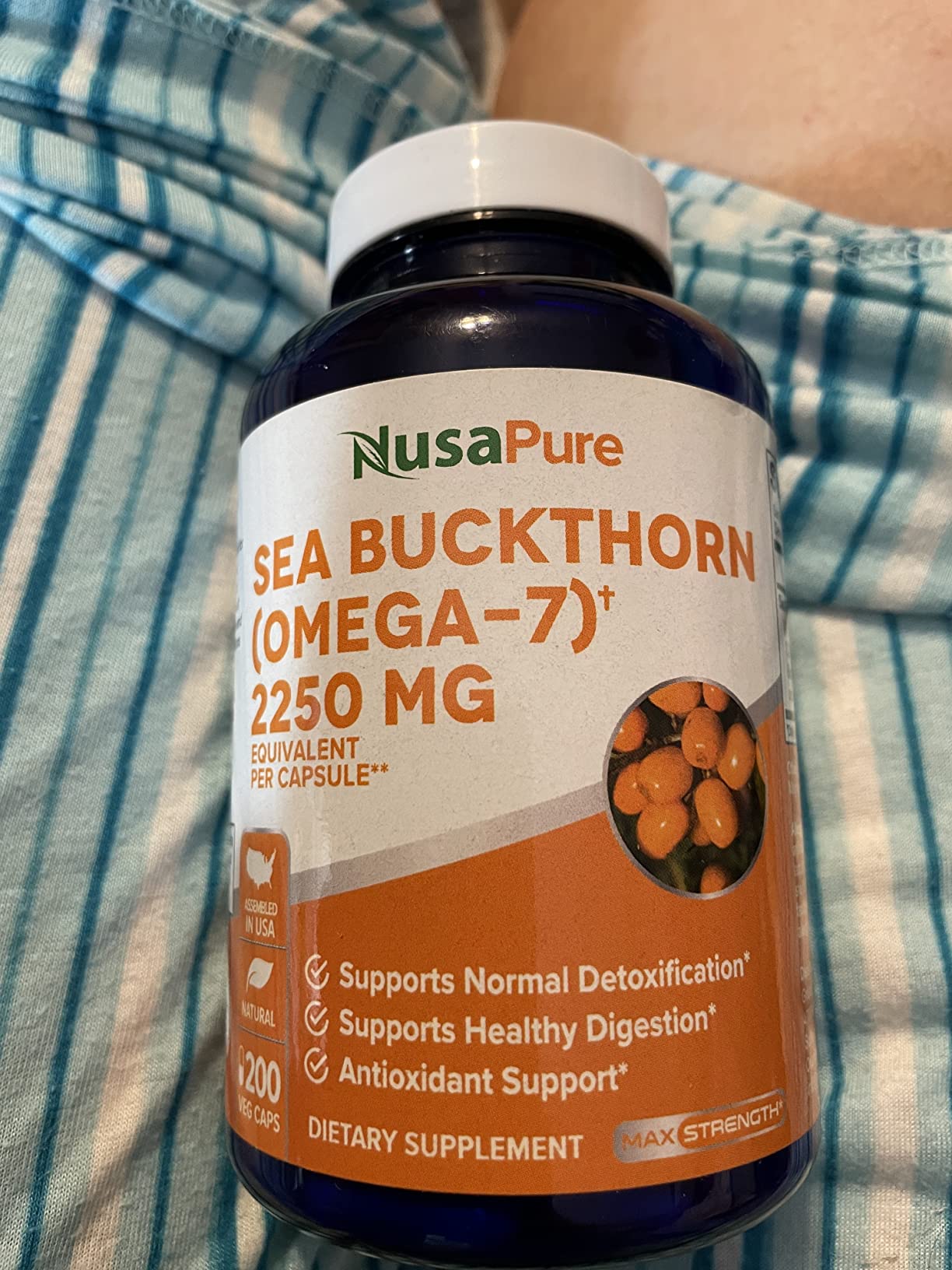 NusaPure Sea Buckthorn Omega-7, 250 mg, 200 Veg Capsules (Non-GMO, Vegan) customer photo 1