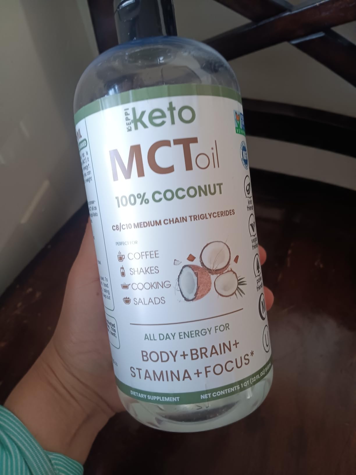 Keppi MCT Oil - from 100% Coconuts - Flavorless C8 and C10, Non-GMO, Certified Gluten-Free, Palm Oil Free, Vegan, Kosher, Halal, 32 oz Coconut Oil customer photo 1