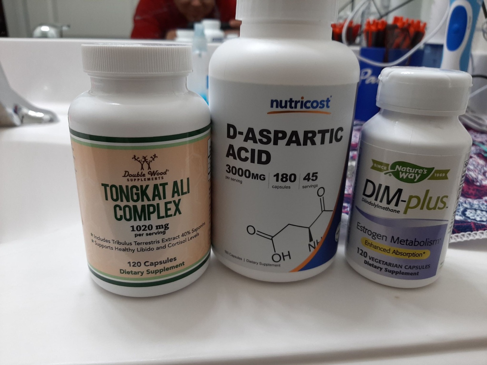 Tongkat Ali Extract - Ultra High Potency 200:1 - for Men (Longjack) Eurycoma Longifolia, 1000mg per Serving, 120 Capsules - with 20mg Tribulus Terrestris (Third Party Tested) by Double Wood customer photo 1