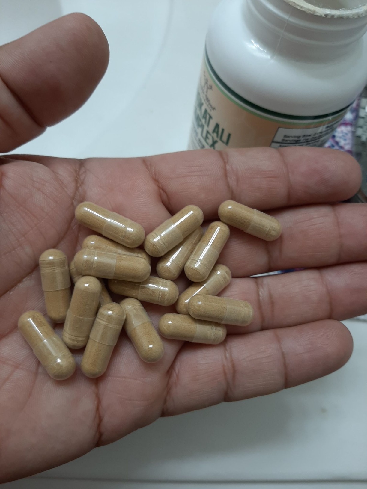 Tongkat Ali Extract - Ultra High Potency 200:1 - for Men (Longjack) Eurycoma Longifolia, 1000mg per Serving, 120 Capsules - with 20mg Tribulus Terrestris (Third Party Tested) by Double Wood customer photo 2