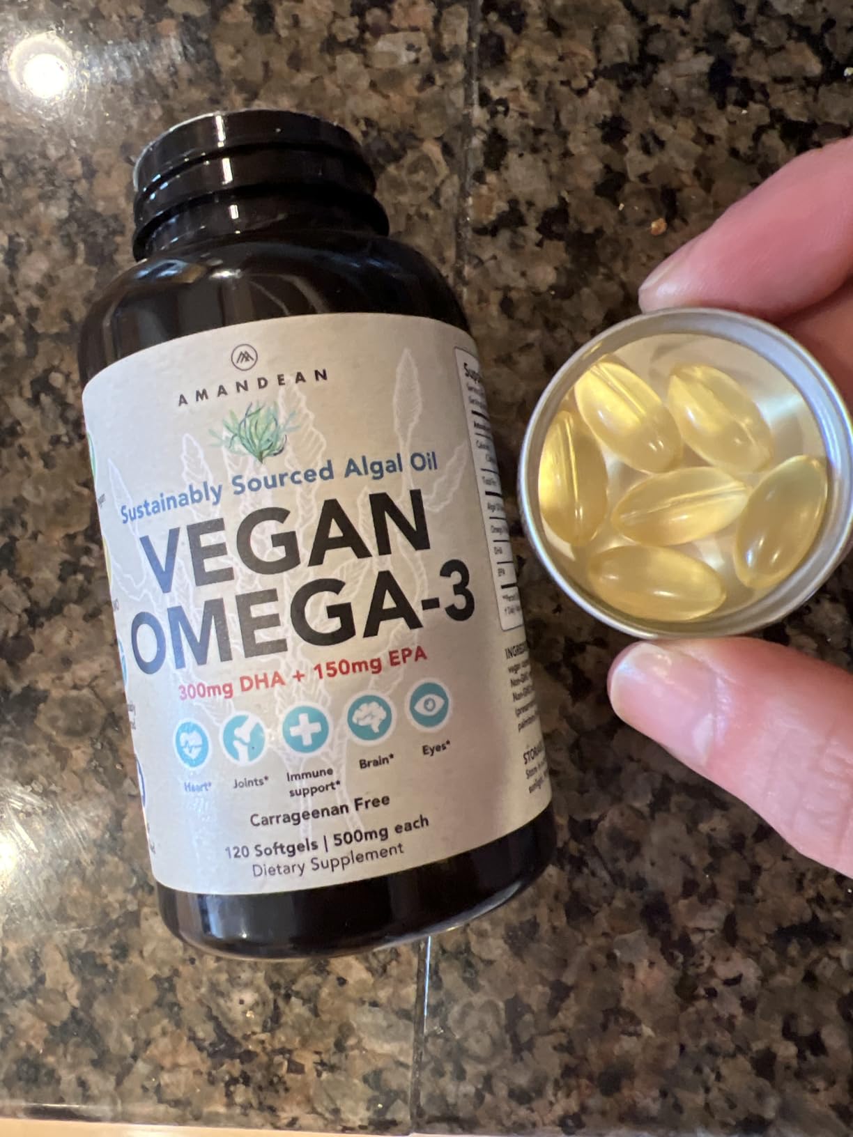 AMANDEAN Vegan Omega 3 Supplement. Premium Fish Oil Alternative. Algae DHA & EPA. Carrageenan Free Softgels. Algal Essential Fatty Acids. Plant Based Heart, Brain, Eye, Skin, Immune Support. (120ct) customer photo 1