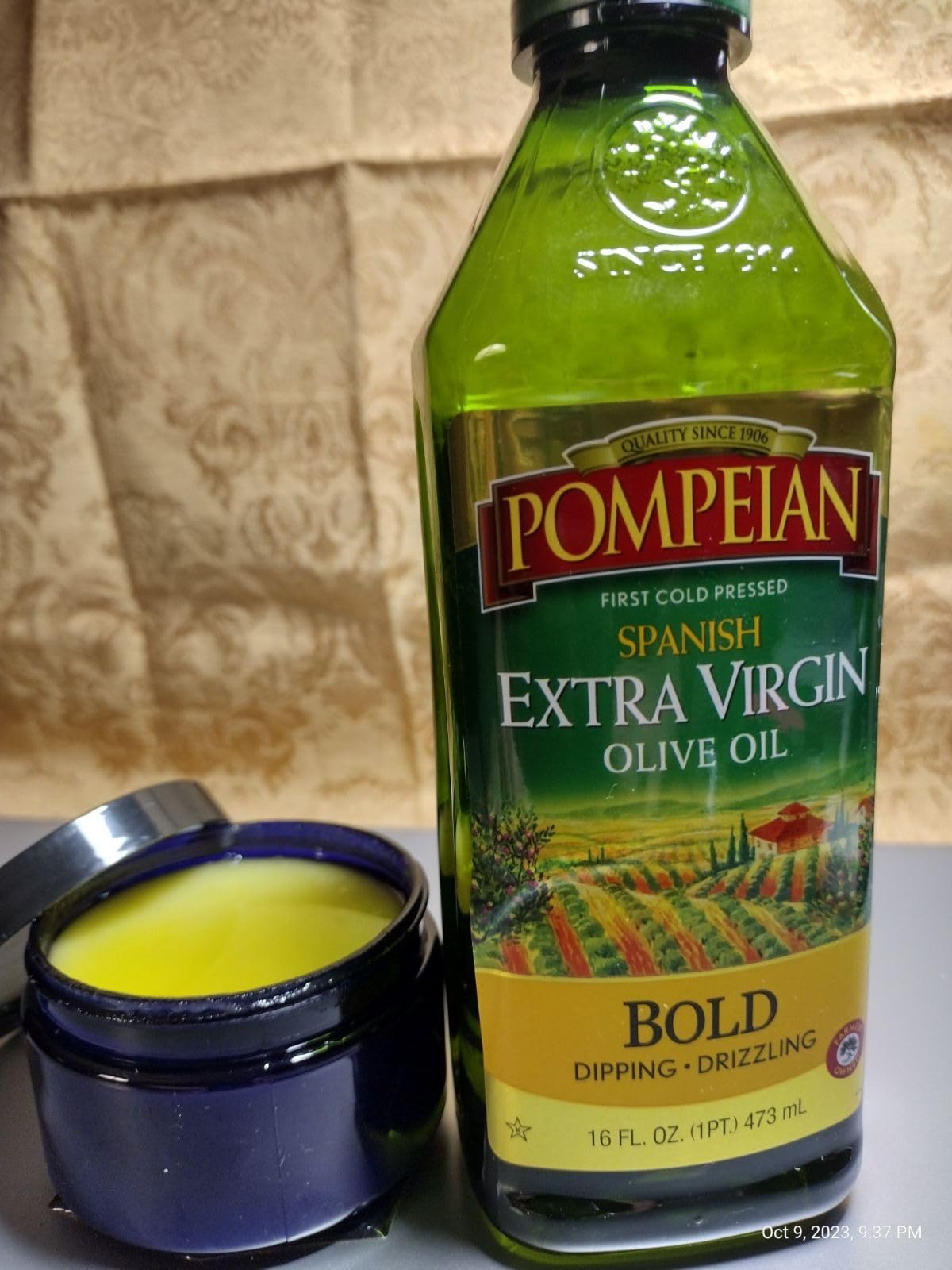 Pompeian Bold Spanish Extra Virgin Olive Oil - 32 fl oz - First Cold Pressed Olive Oil for Cooking - Single Origin - Bold Taste for Dipping and Drizzling customer photo 1