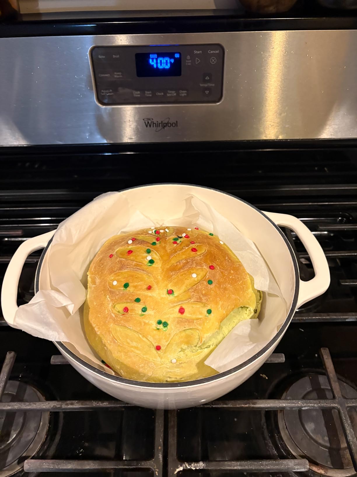 Amazon Basics Enameled Cast Iron Dutch Oven Pot with Lid, Gray customer photo 2