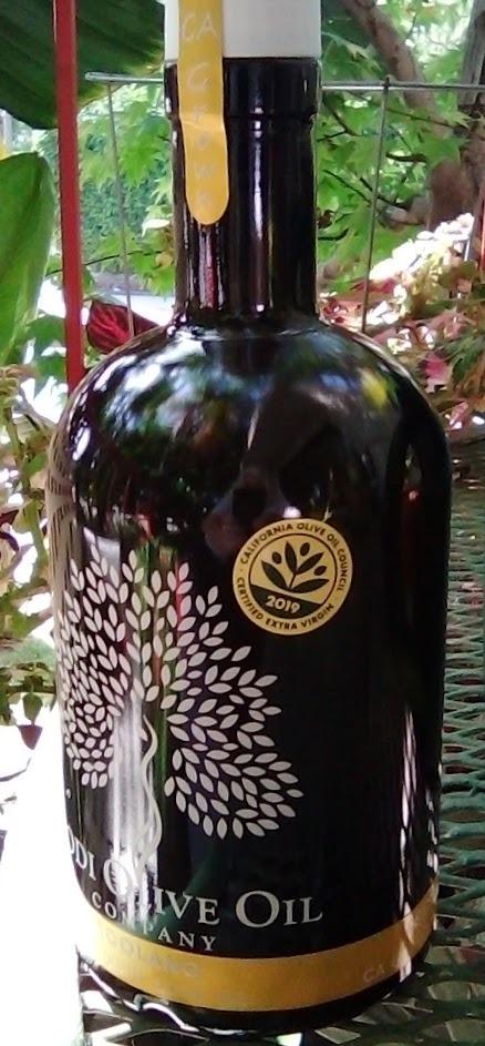Lodi Ascolano Extra Virgin Olive Oil - Premium California Olive Oil - Gourmet Ascolano Olive Oil - COOC Certified Cold Pressed Pure Olive Oil - Medium Intensity - 500 ml customer photo 1