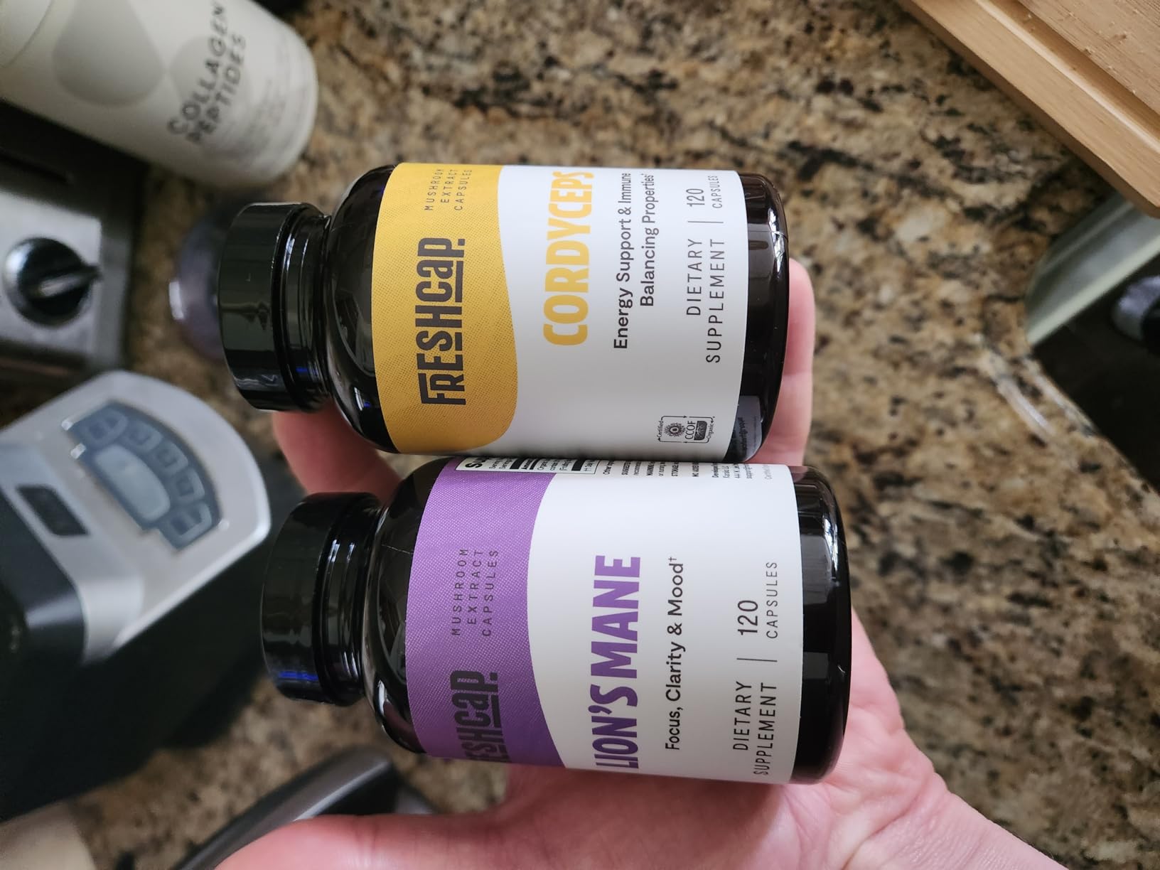 FreshCap Mushrooms Ayurvedic Premium Organic Cordyceps Capsules - 10:1 Fruiting Body Extract with 32% Beta-Glucans - 3rd-Party Tested - Supports Natural Energy and Promotes Endurance (120 Capsules) customer photo 1